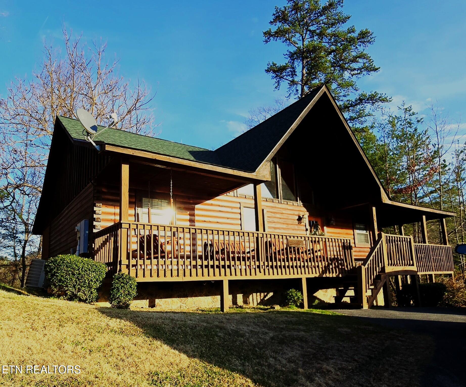 1529 Boo Boos Way Sevierville TN 37862