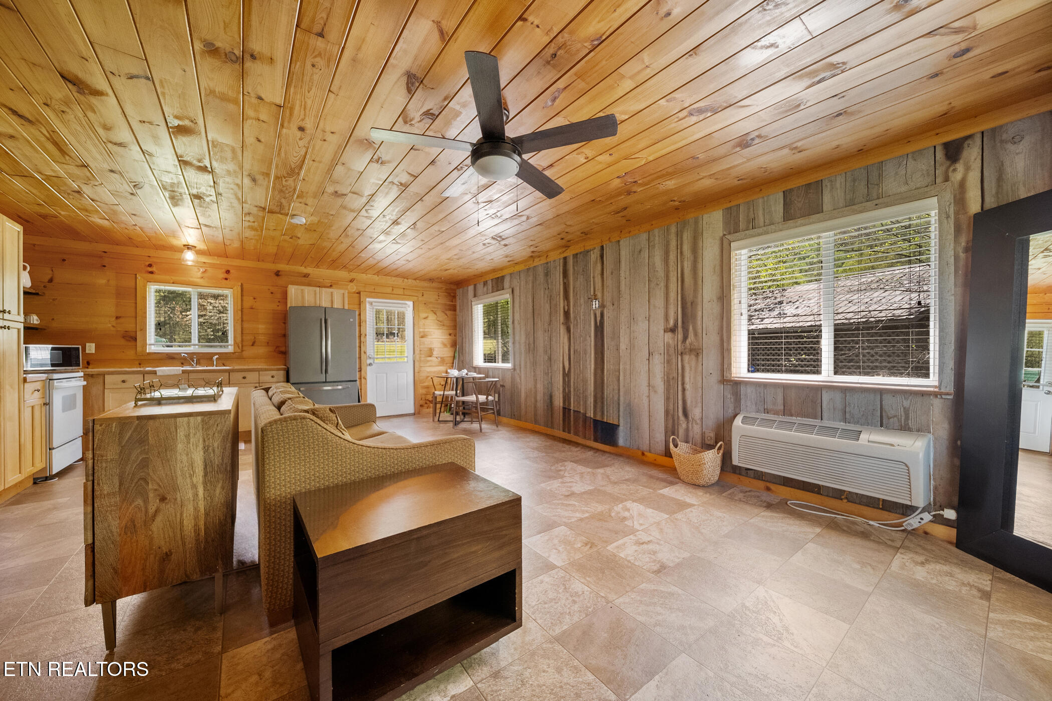 3159 Valley Home Road Sevierville TN 37862