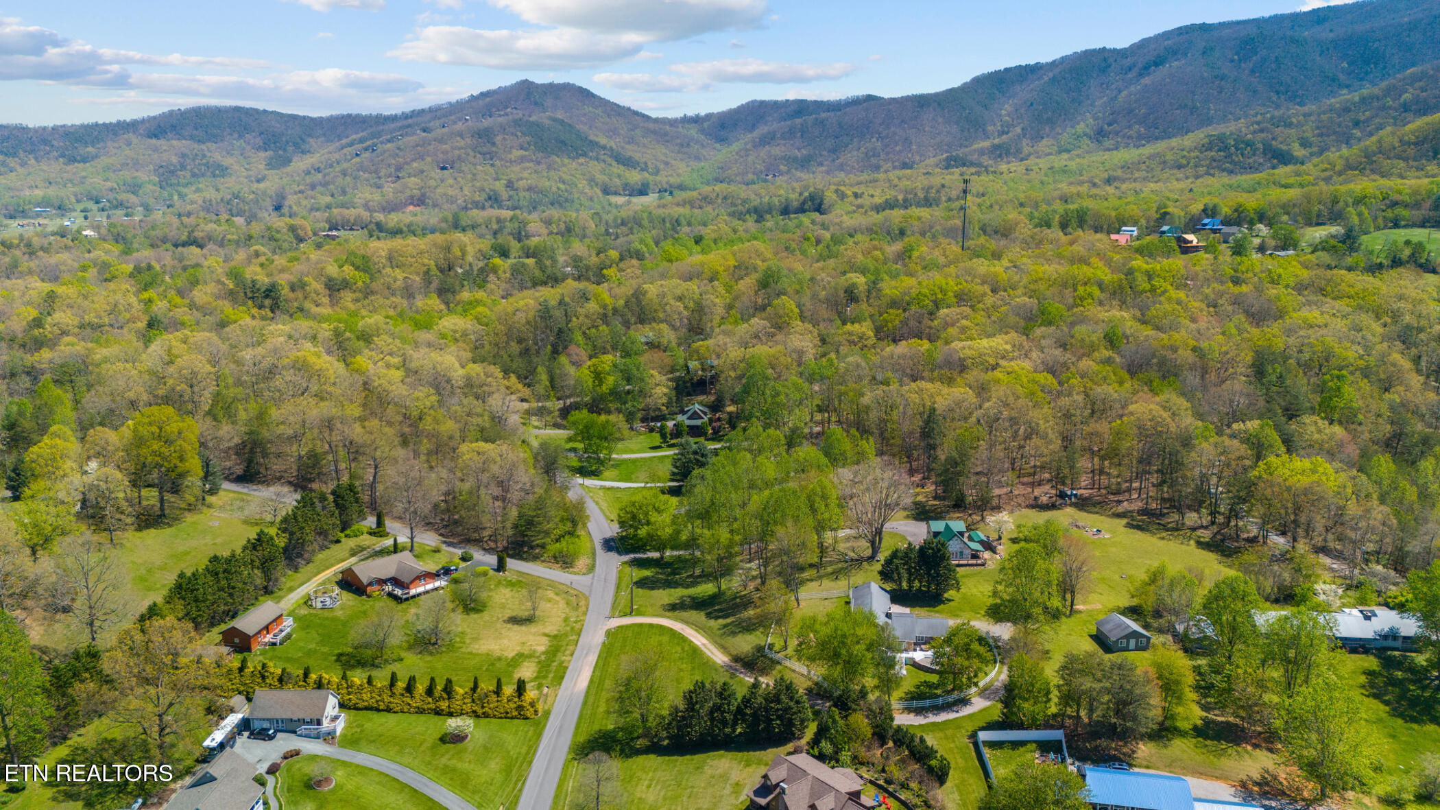 3159 Valley Home Road Sevierville TN 37862