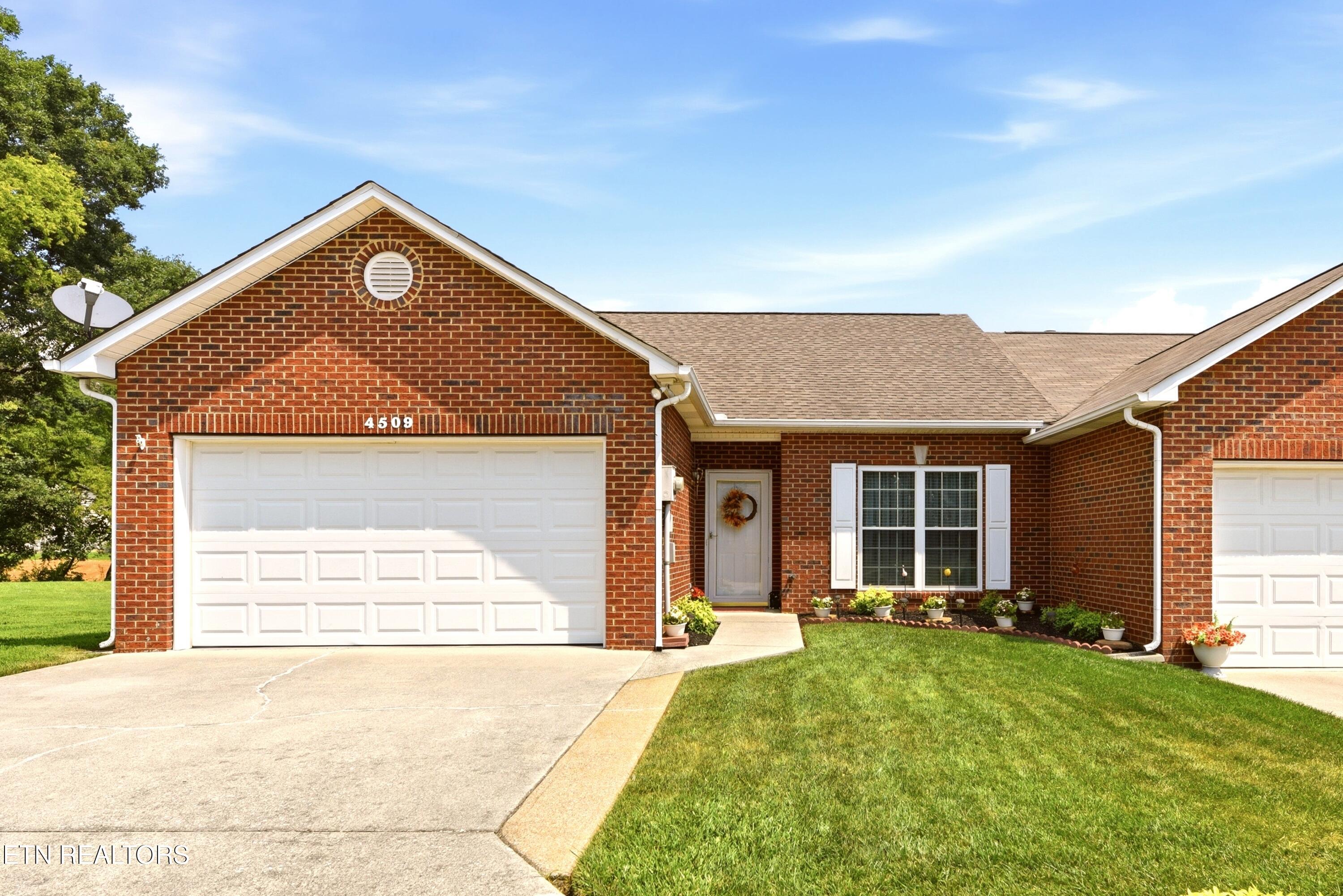 4509 Broadmeadow Way Knoxville TN 37912