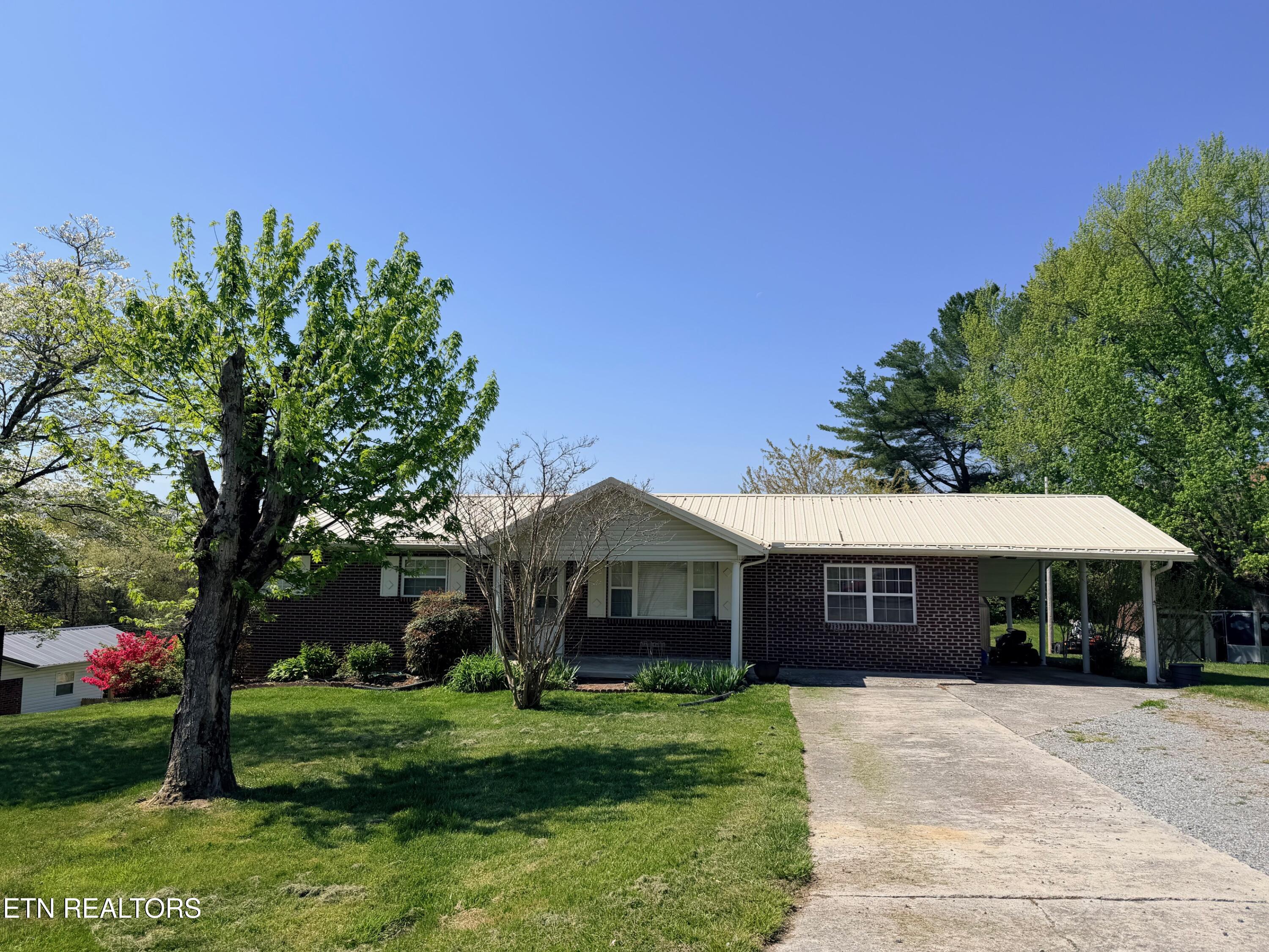 2024 Rose Drive Tazewell TN 37879