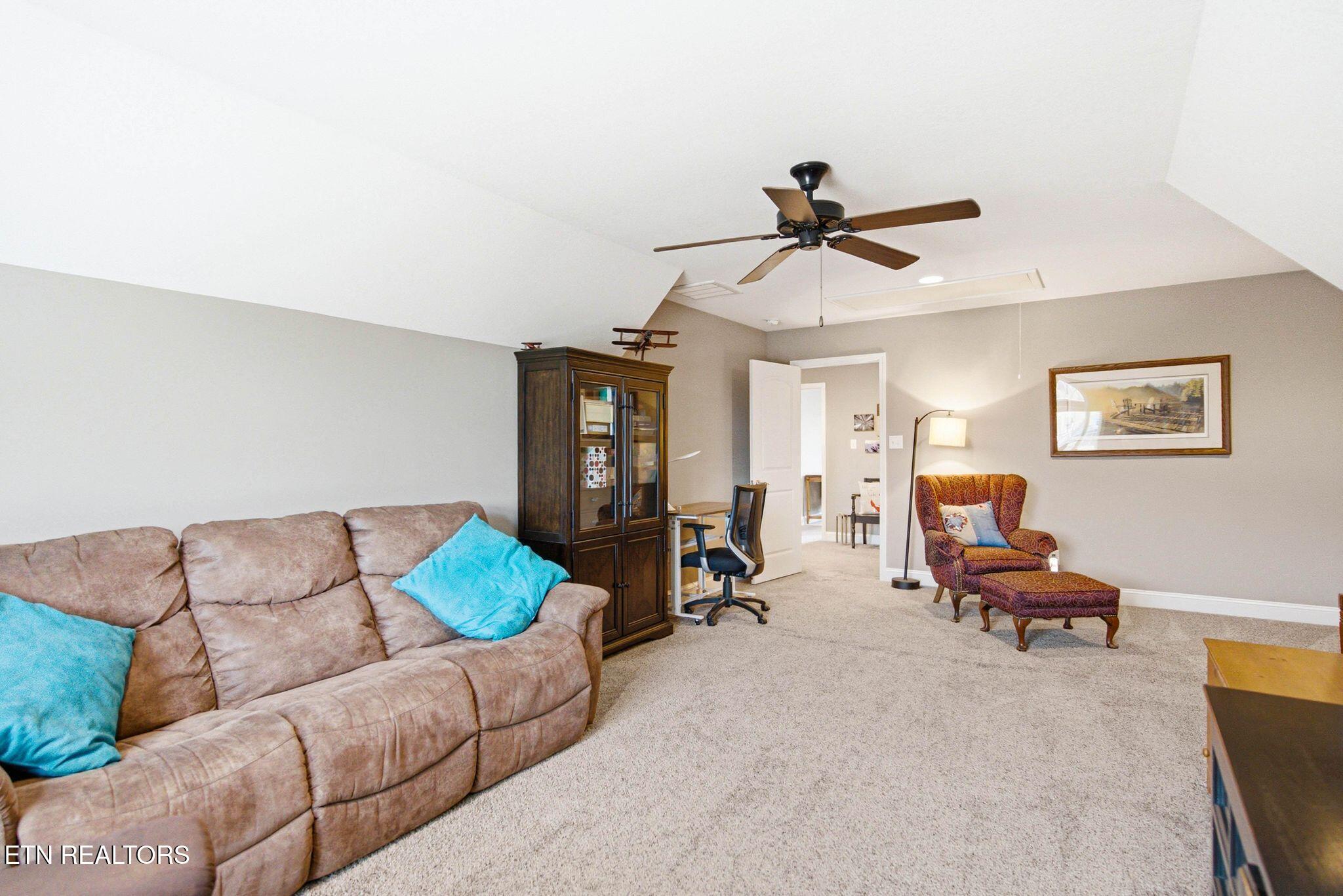 2247 Muddy Creek Lane Knoxville TN 37932