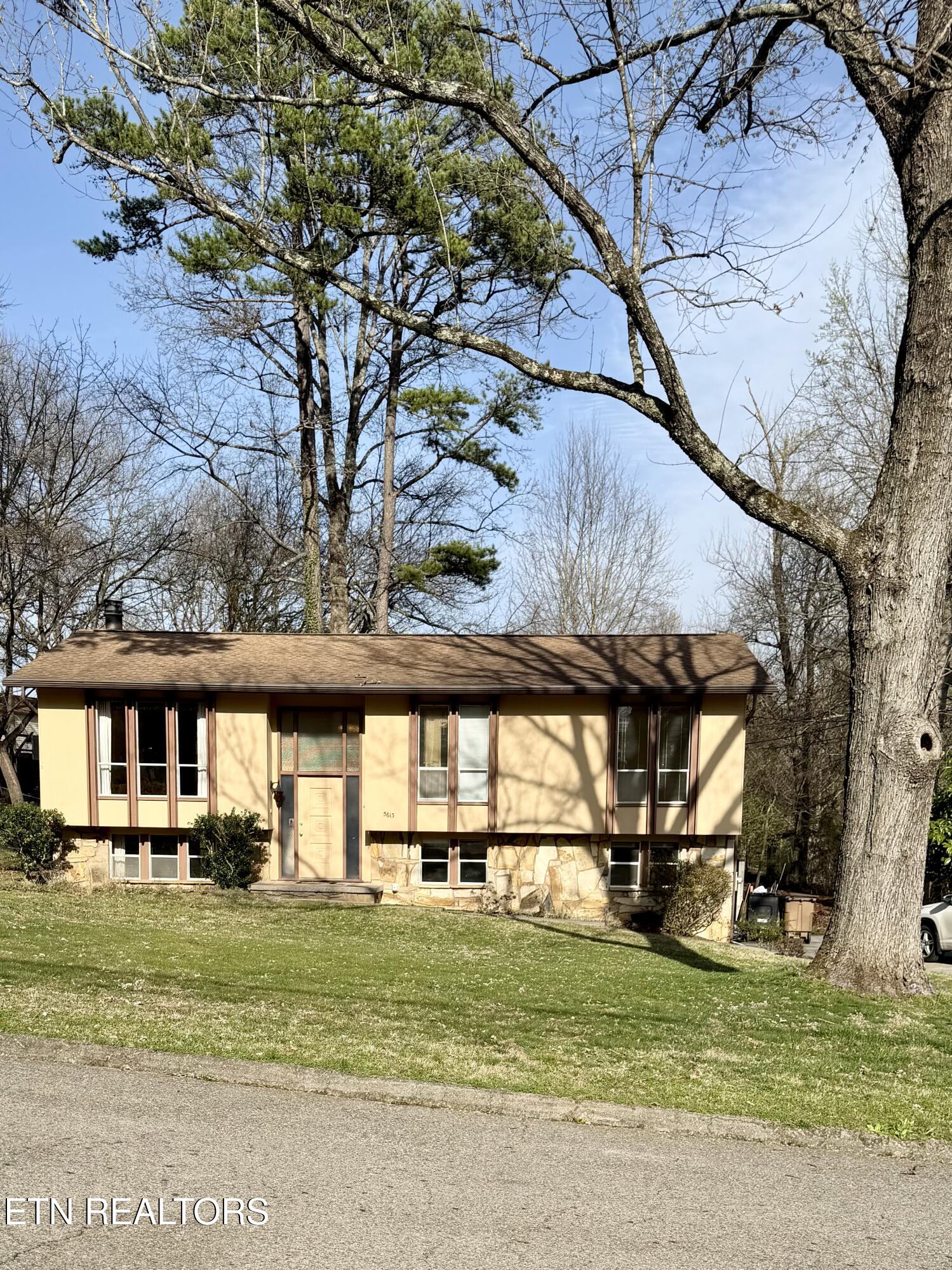 5613 Outer Drive Knoxville TN 37921