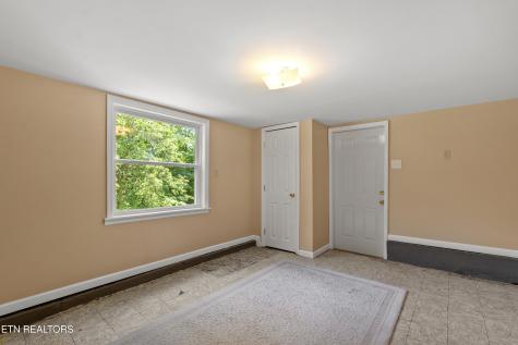 201 W 9th Avenue Lenoir City TN 37771