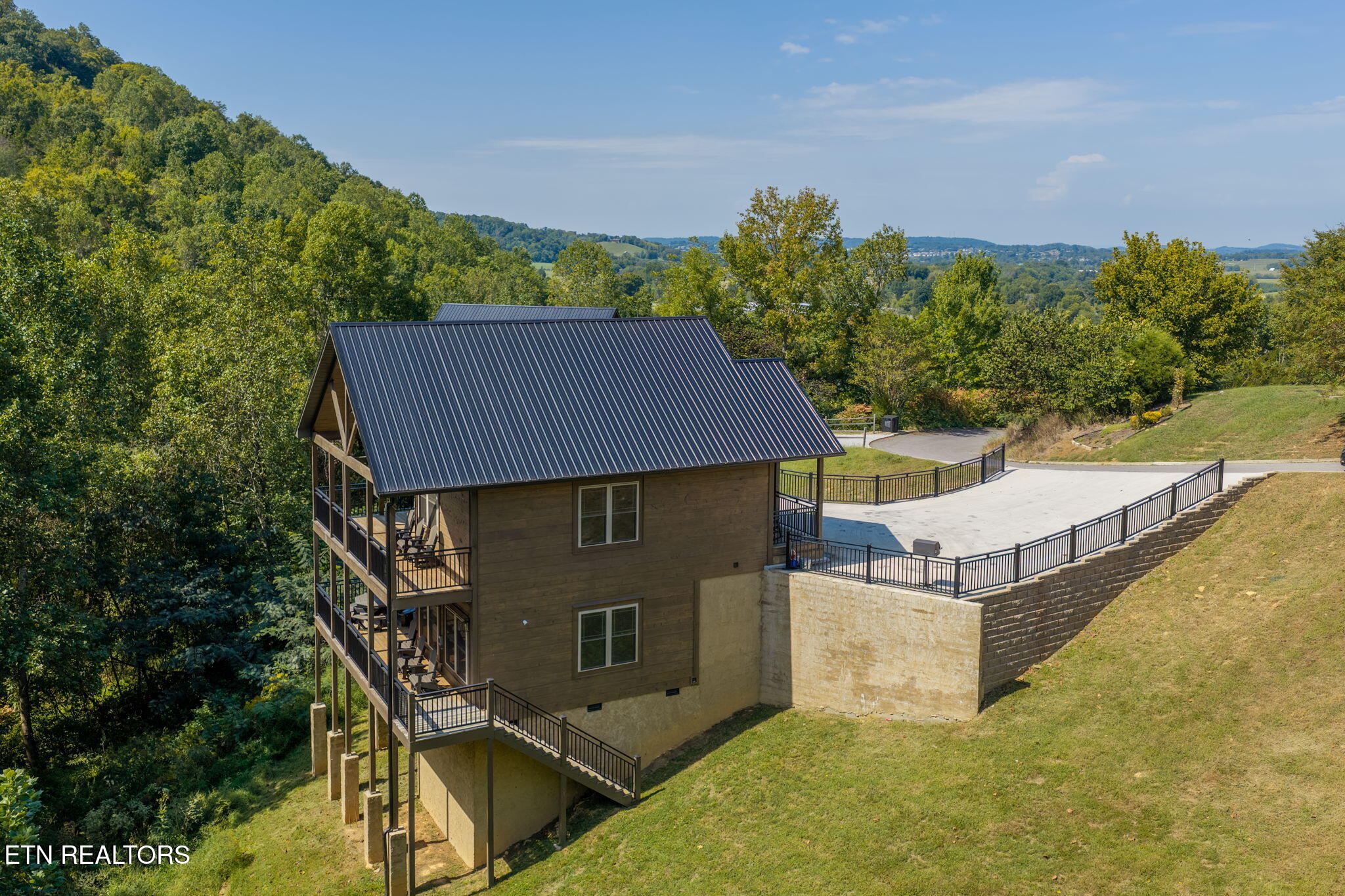 3342 Frontier View Drive Sevierville TN 37876