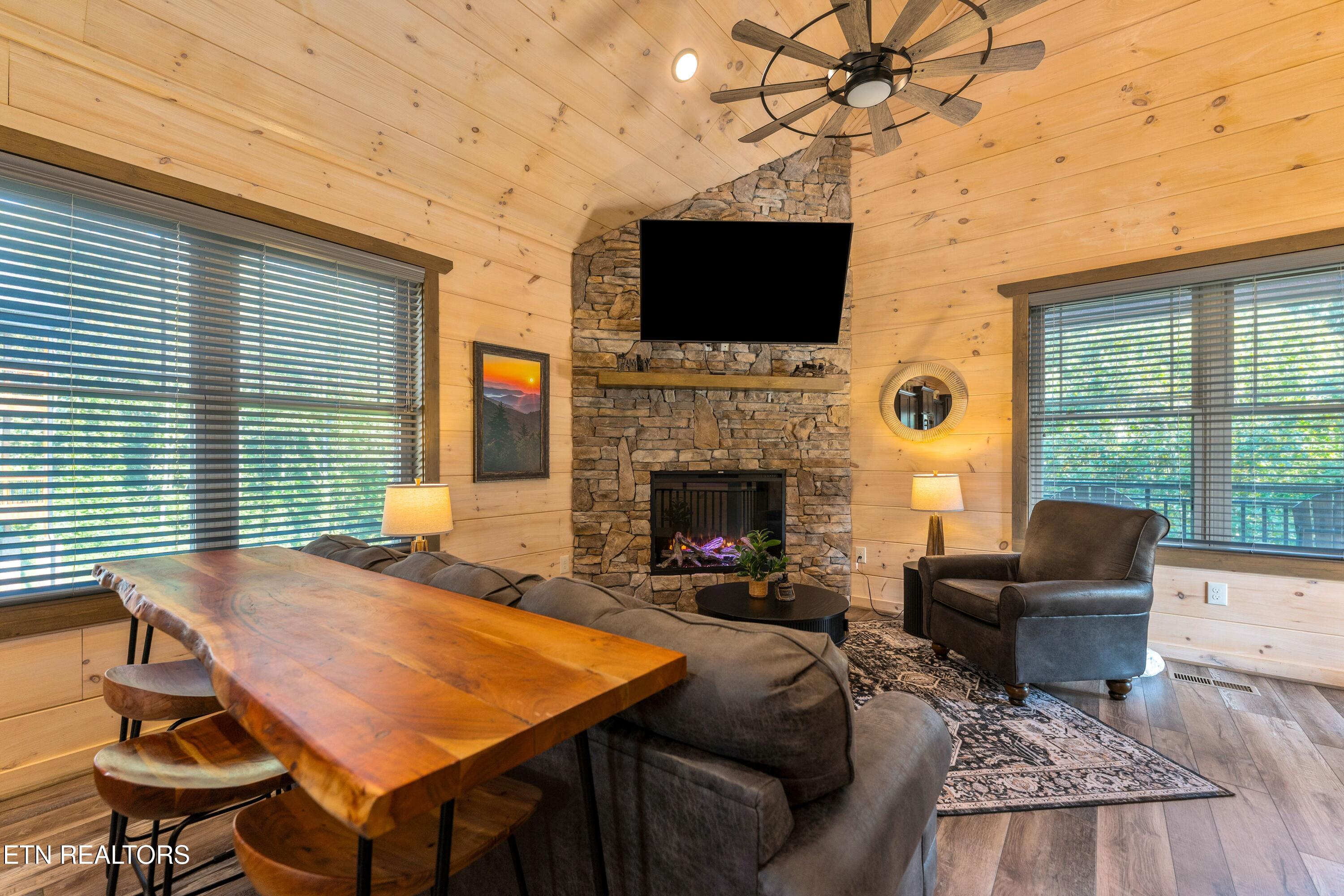 3342 Frontier View Drive Sevierville TN 37876
