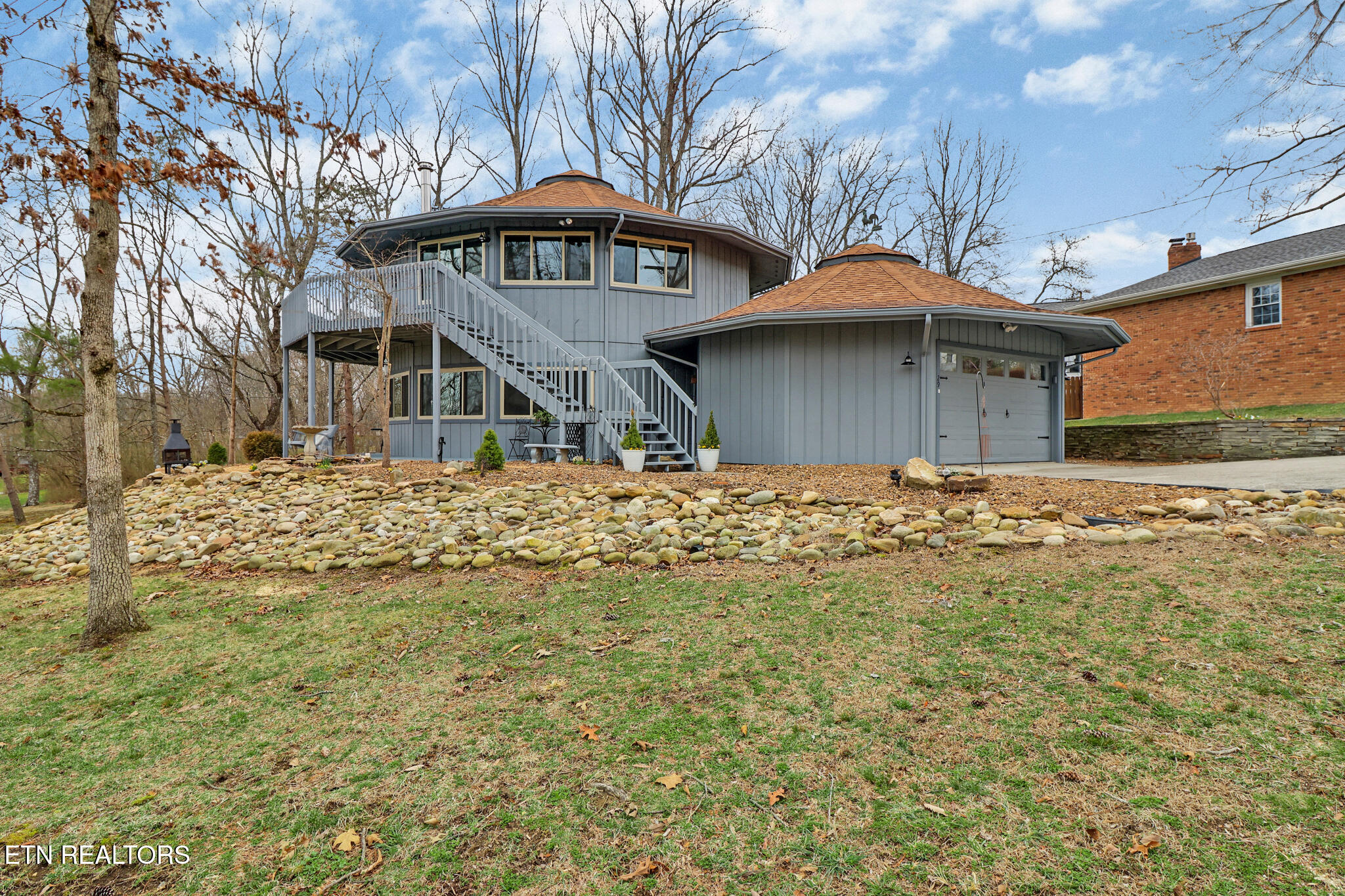 29 Sugarbush Lane Crossville TN 38558