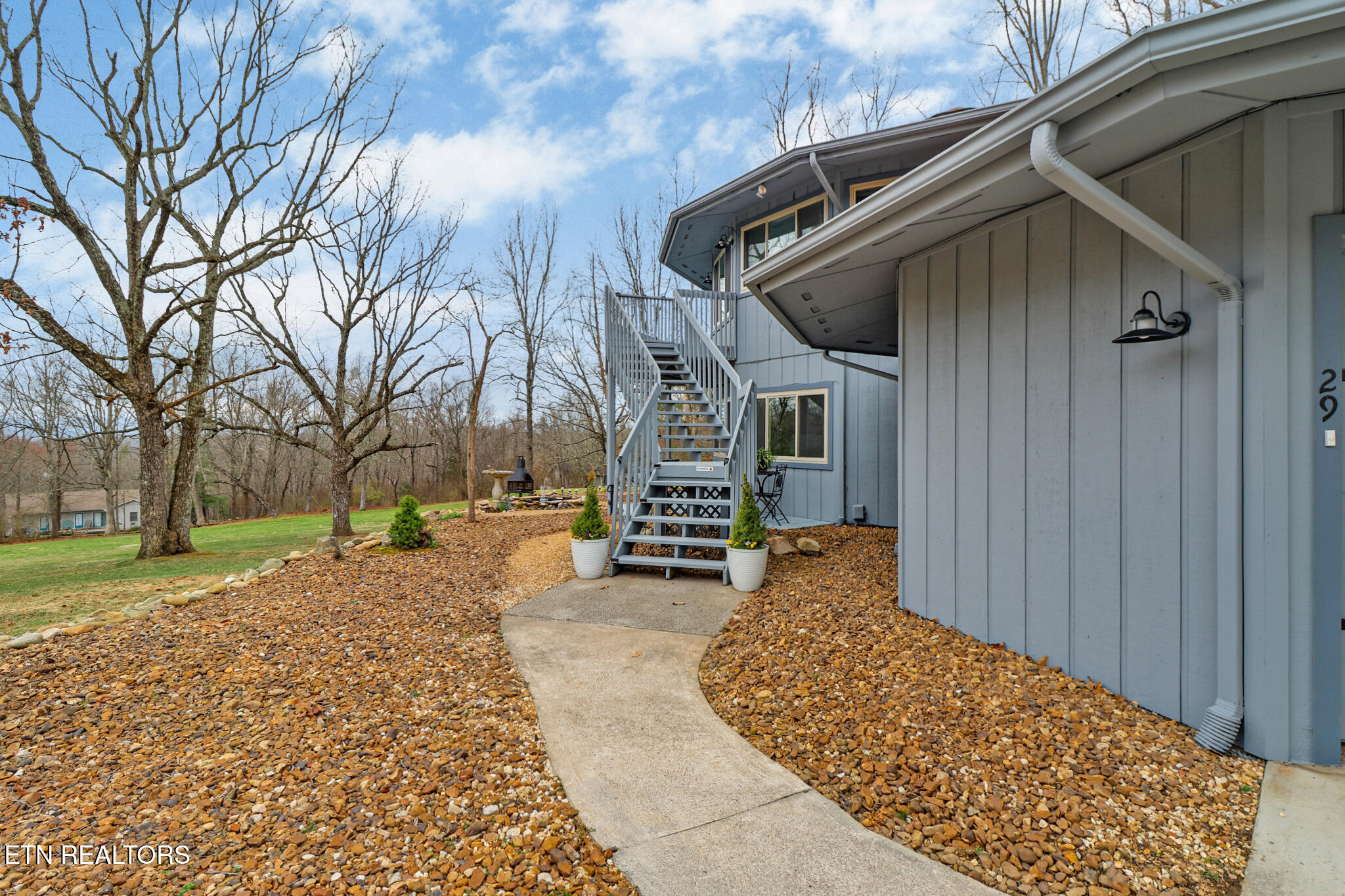 29 Sugarbush Lane Crossville TN 38558