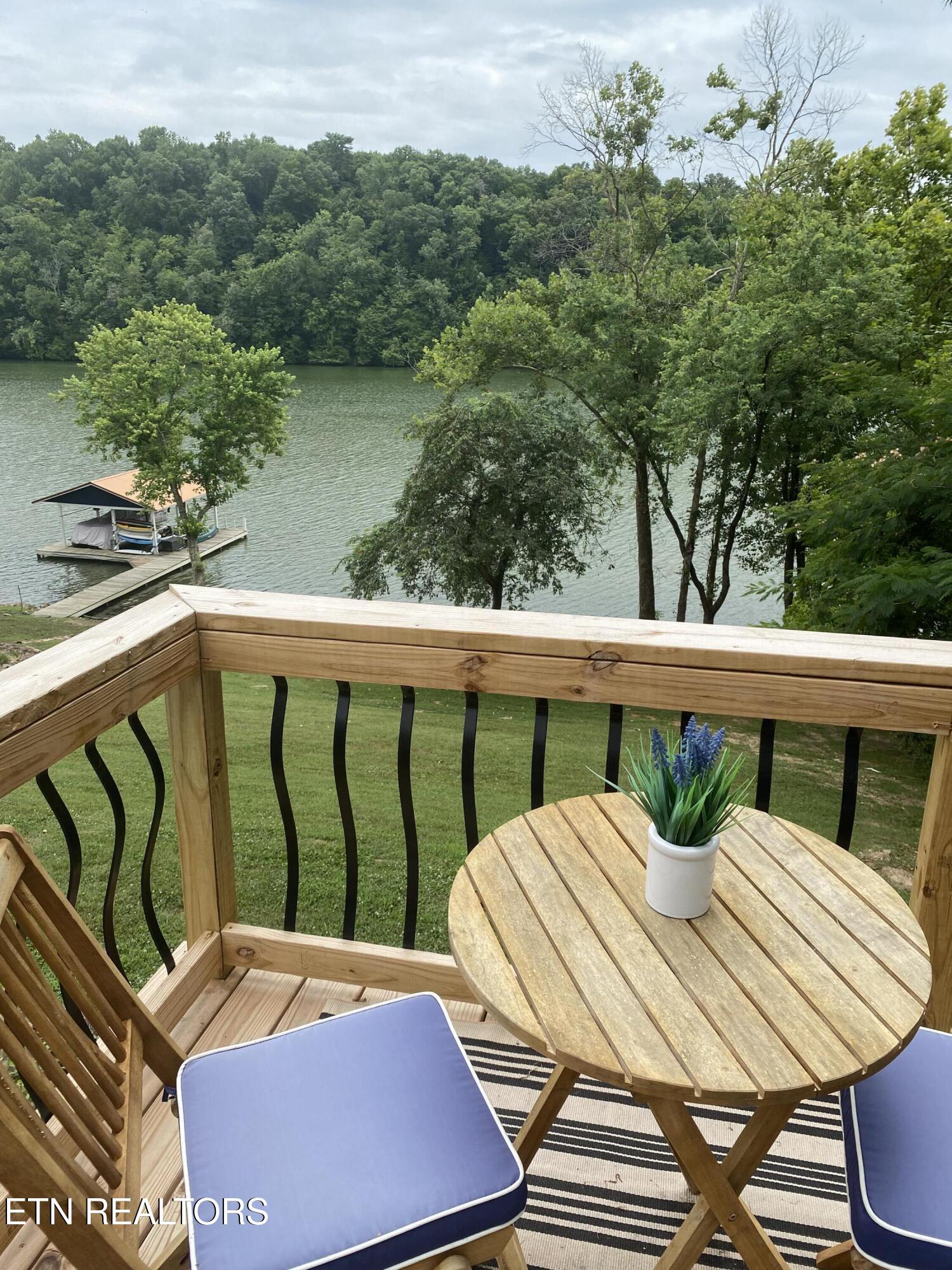 141 Settlers Road Harriman TN 37748