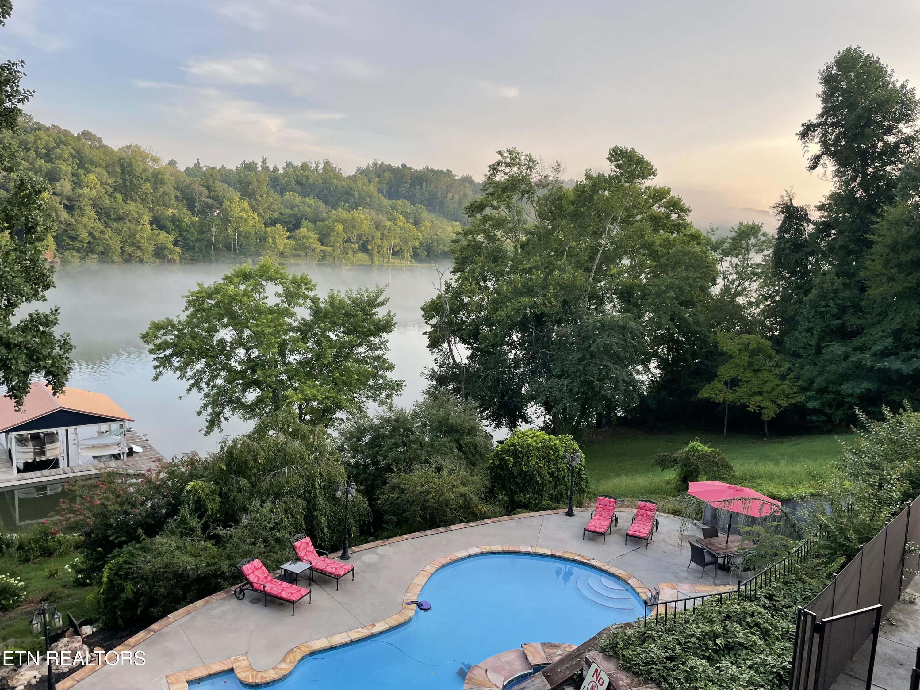 141 Settlers Road Harriman TN 37748