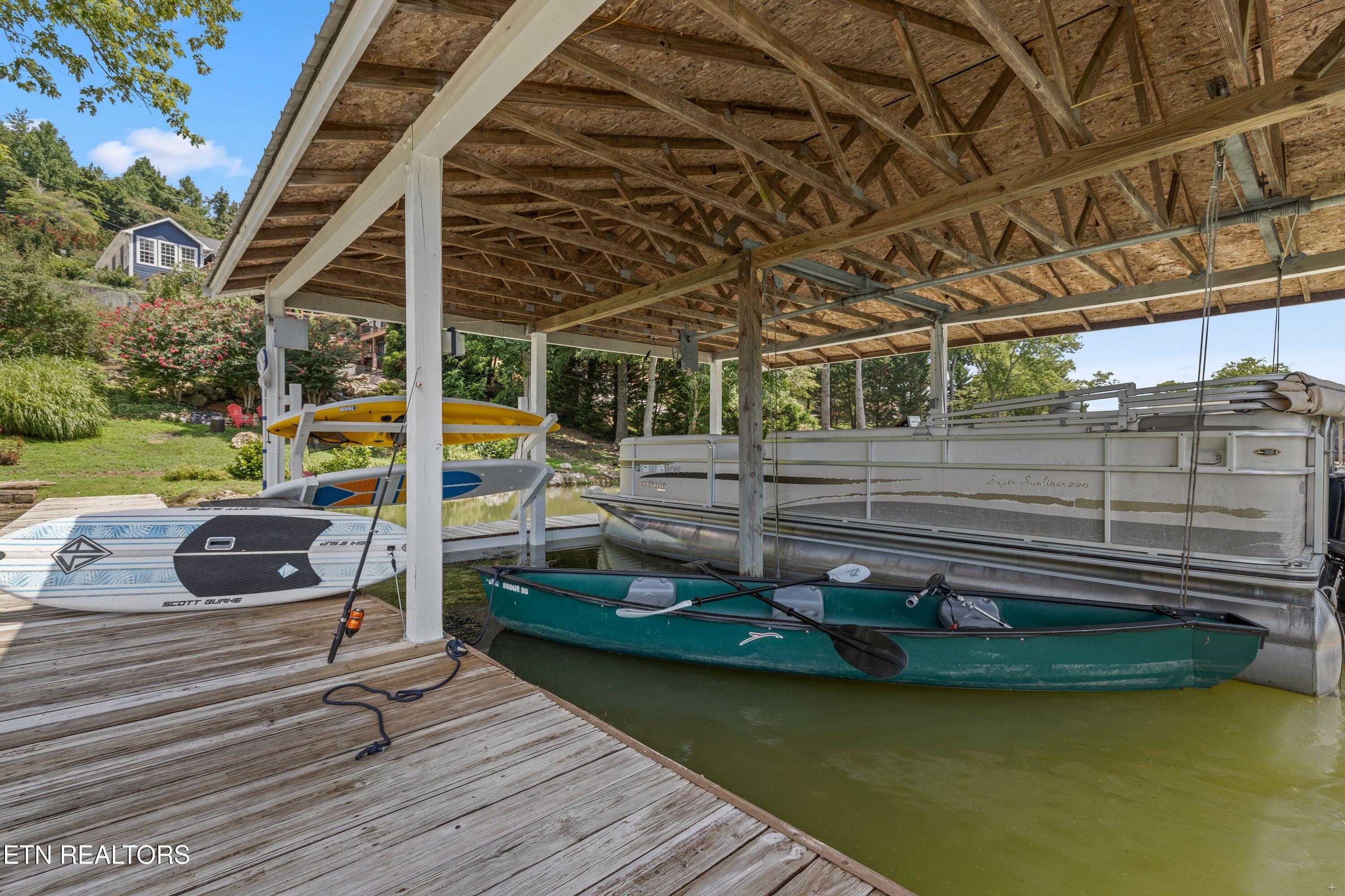 141 Settlers Road Harriman TN 37748