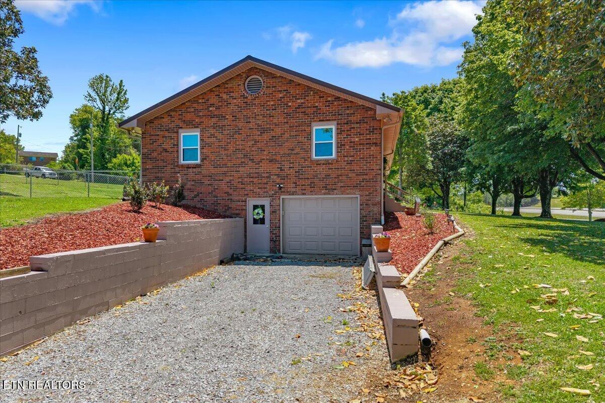 2065 Highway 30e Athens TN 37303