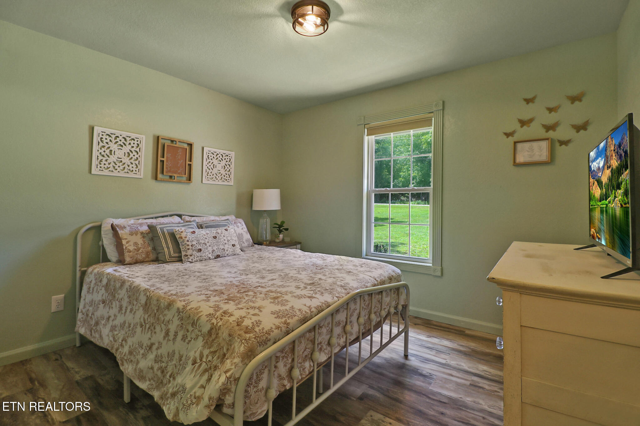 4028 Lone Wolf Circle Crossville TN 38572