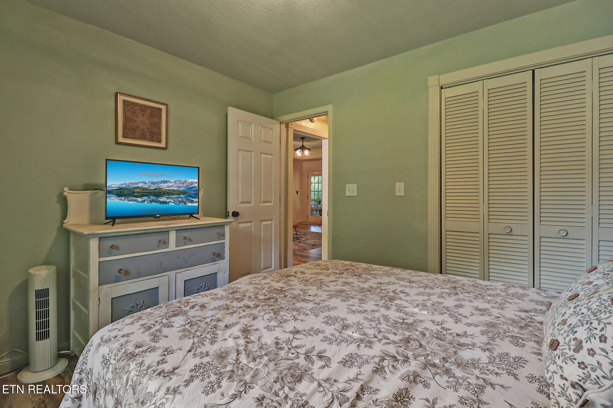 4028 Lone Wolf Circle Crossville TN 38572