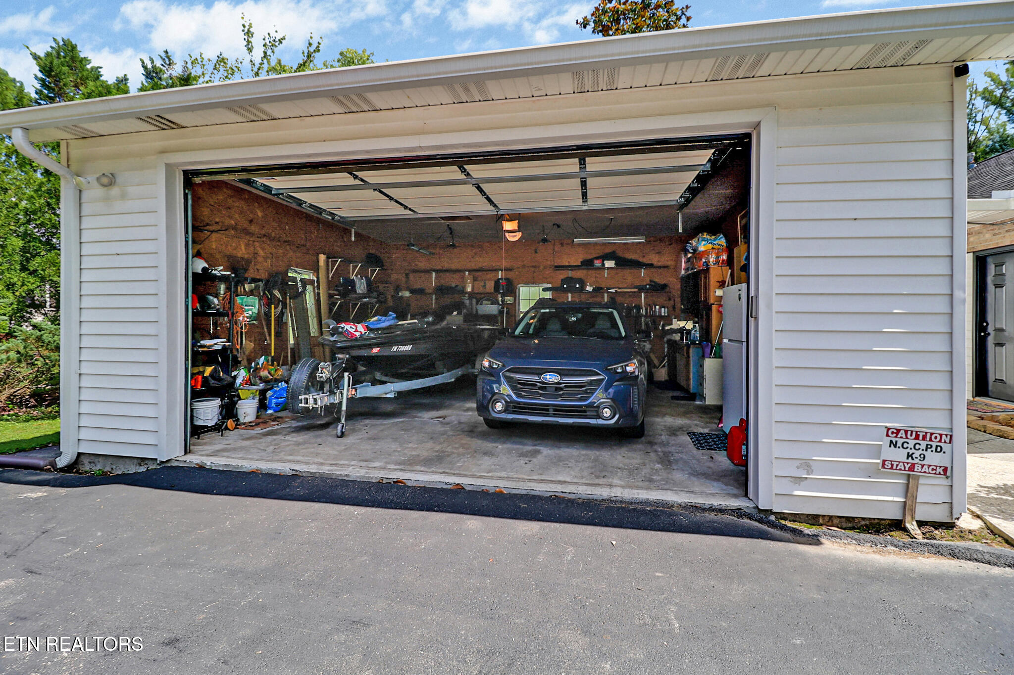 4028 Lone Wolf Circle Crossville TN 38572