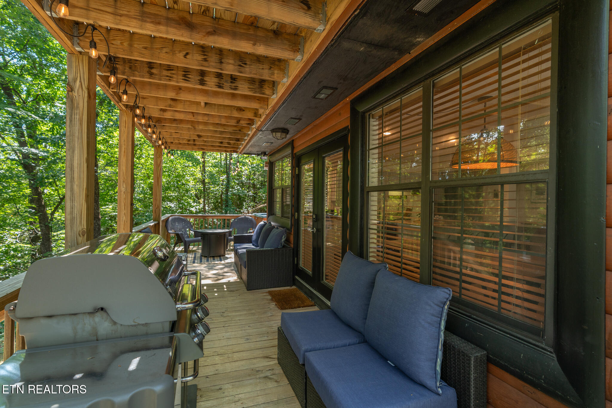 459 Sugar Mountain Way Pigeon Forge TN 37863