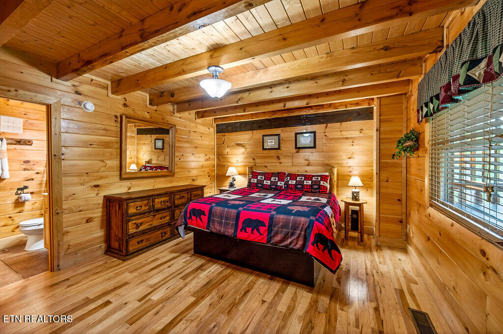 2024 Bear Haven Way Sevierville TN 37876