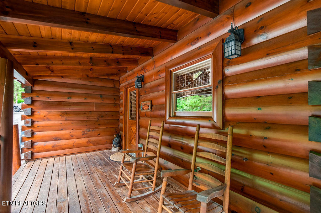 2024 Bear Haven Way Sevierville TN 37876