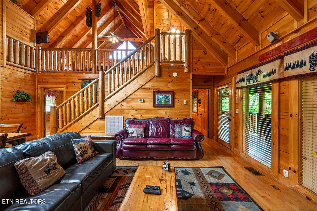 2024 Bear Haven Way Sevierville TN 37876