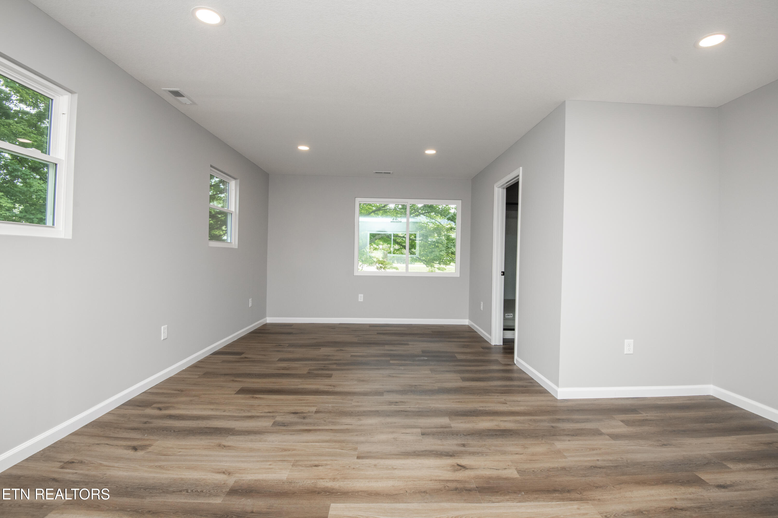242 Oak Street Maynardville TN 37807