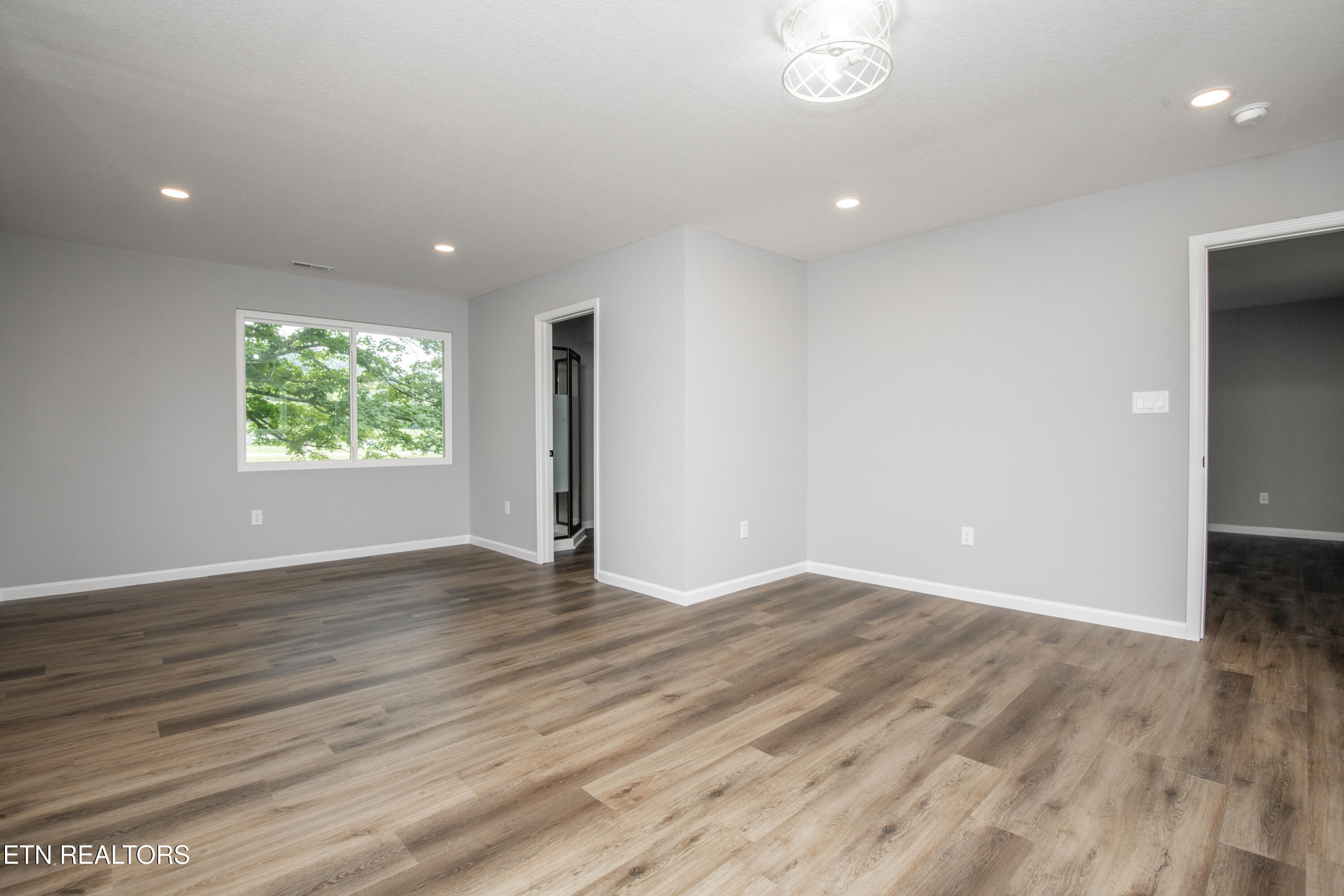242 Oak Street Maynardville TN 37807