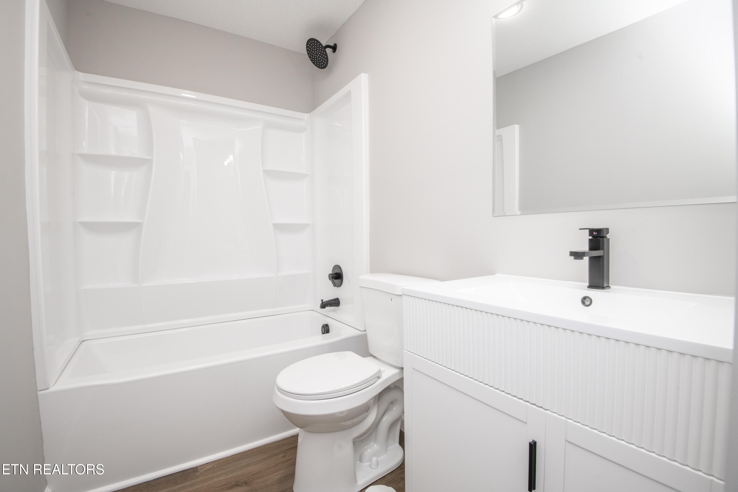 242 Oak Street Maynardville TN 37807