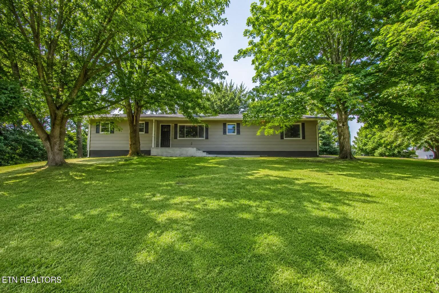 242 Oak Street Maynardville TN 37807
