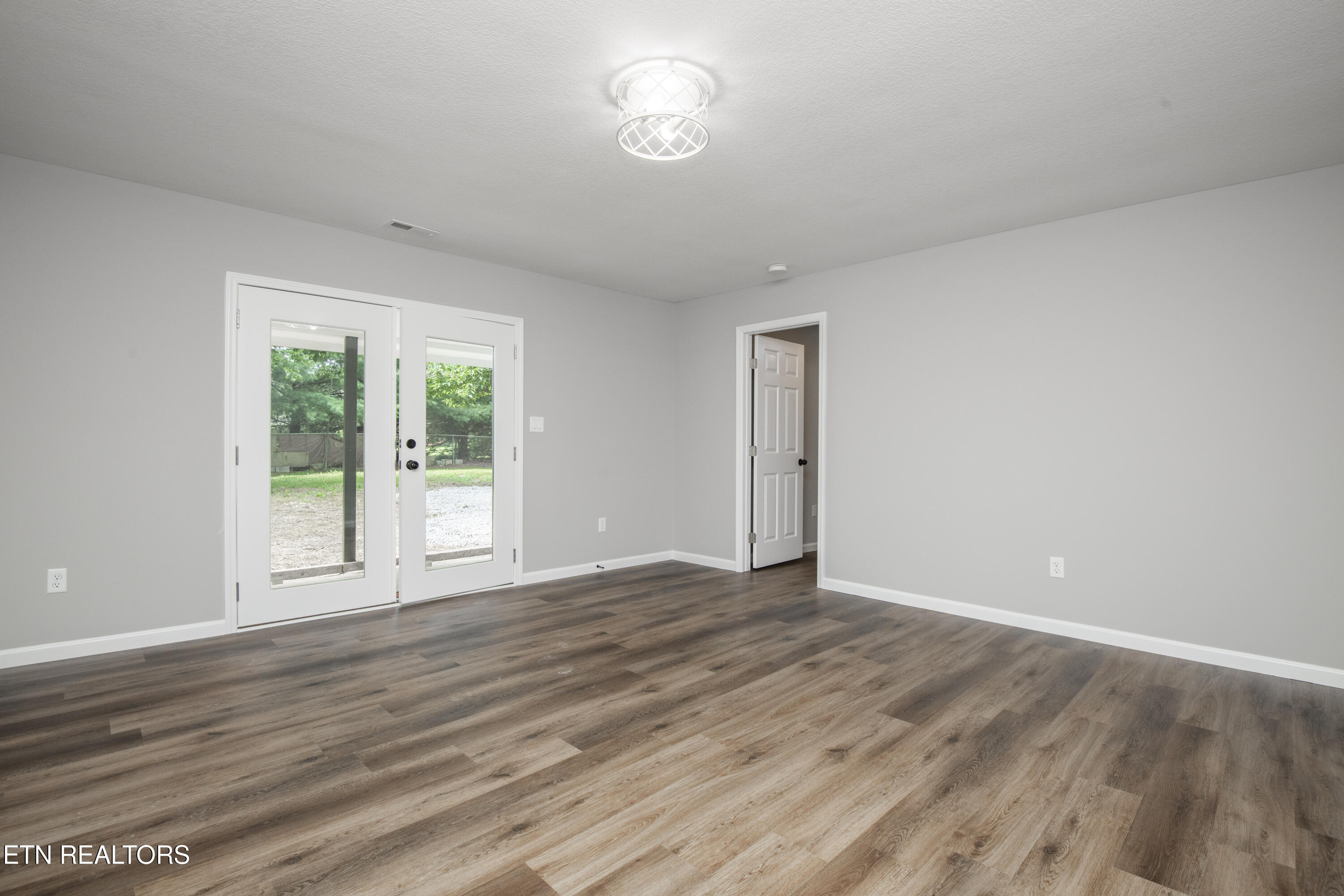 242 Oak Street Maynardville TN 37807