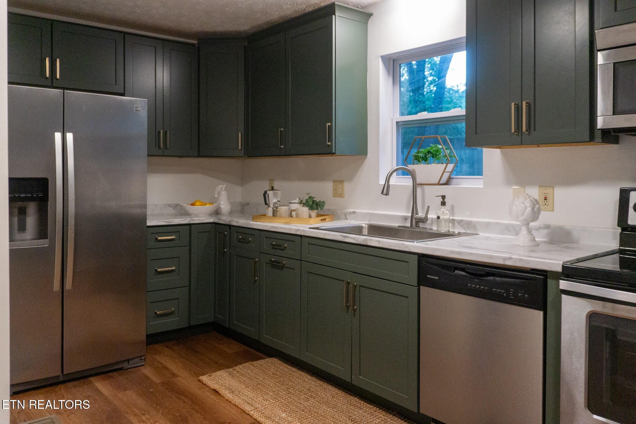 1049 Roswell Road Knoxville TN 37923