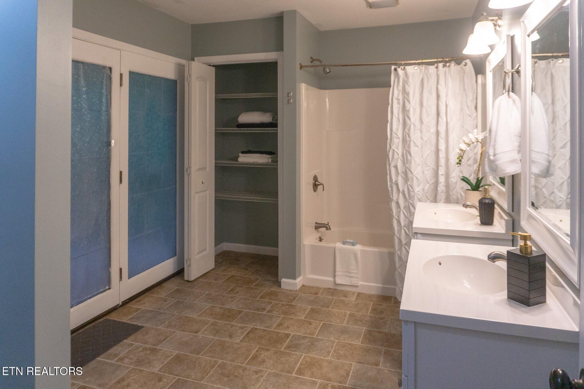 1049 Roswell Road Knoxville TN 37923