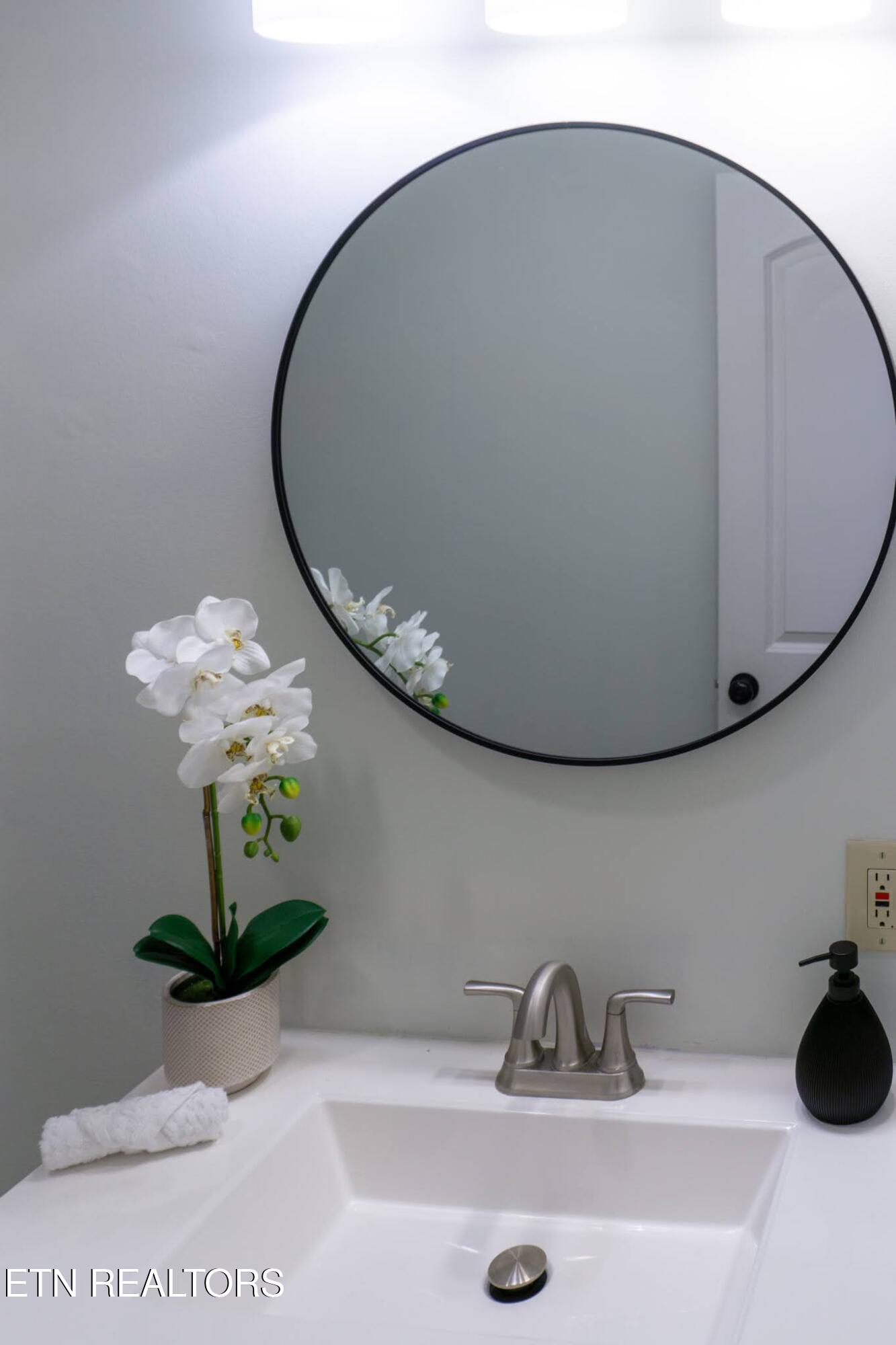 1049 Roswell Road Knoxville TN 37923