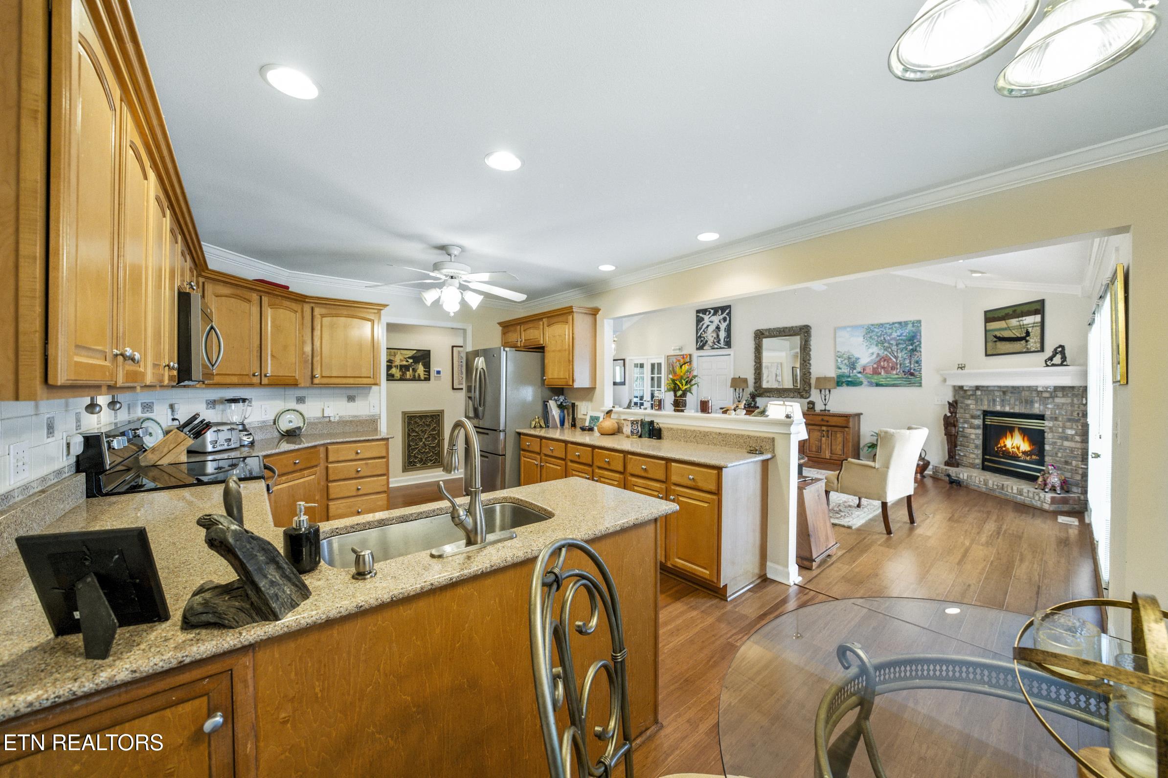 107 Oohleeno Way Loudon TN 37774