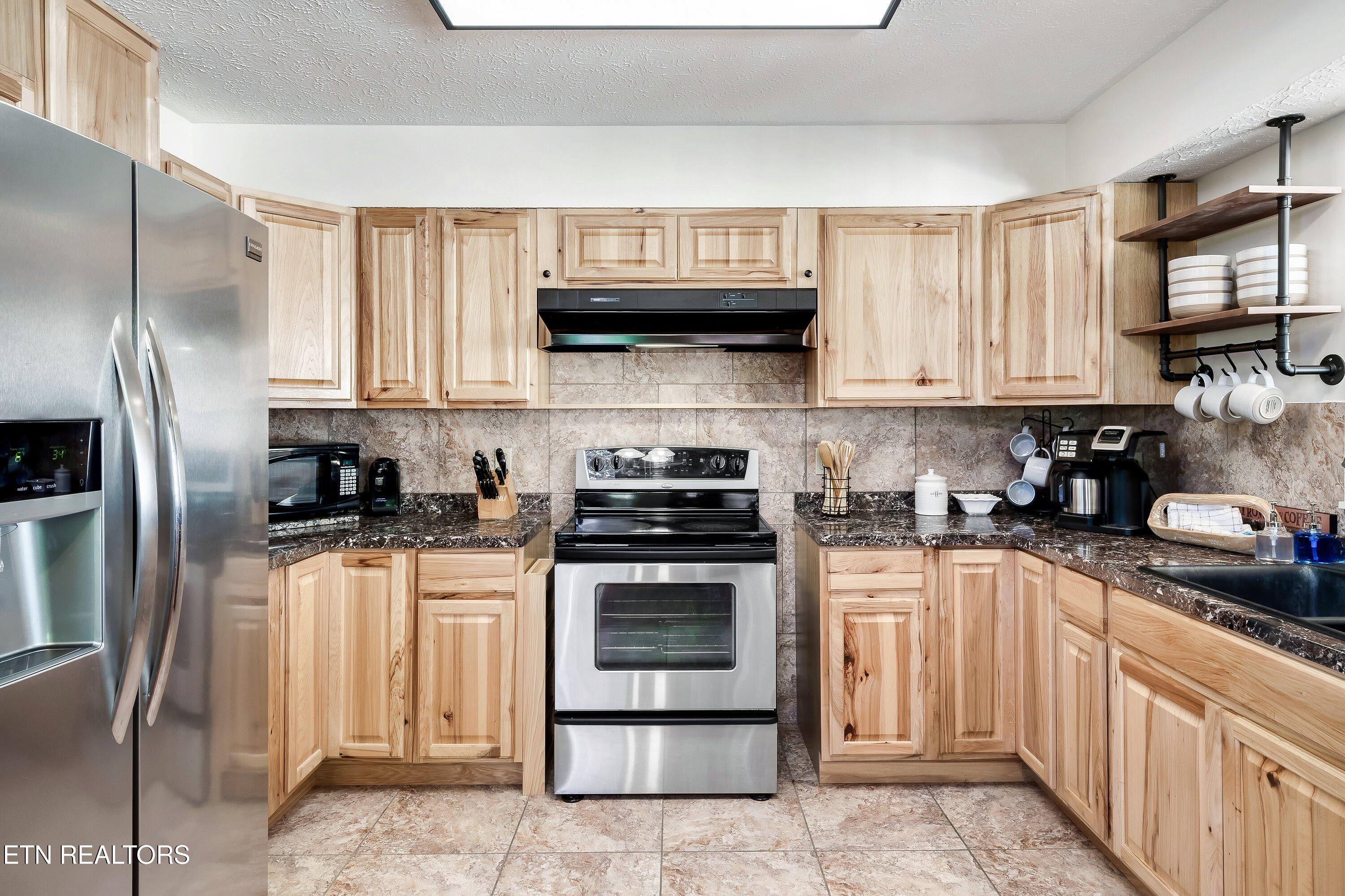 2951 Patty View Way Sevierville TN 37862