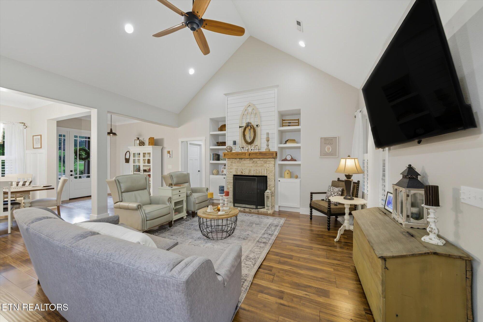 103 Witt Court Clinton TN 37716