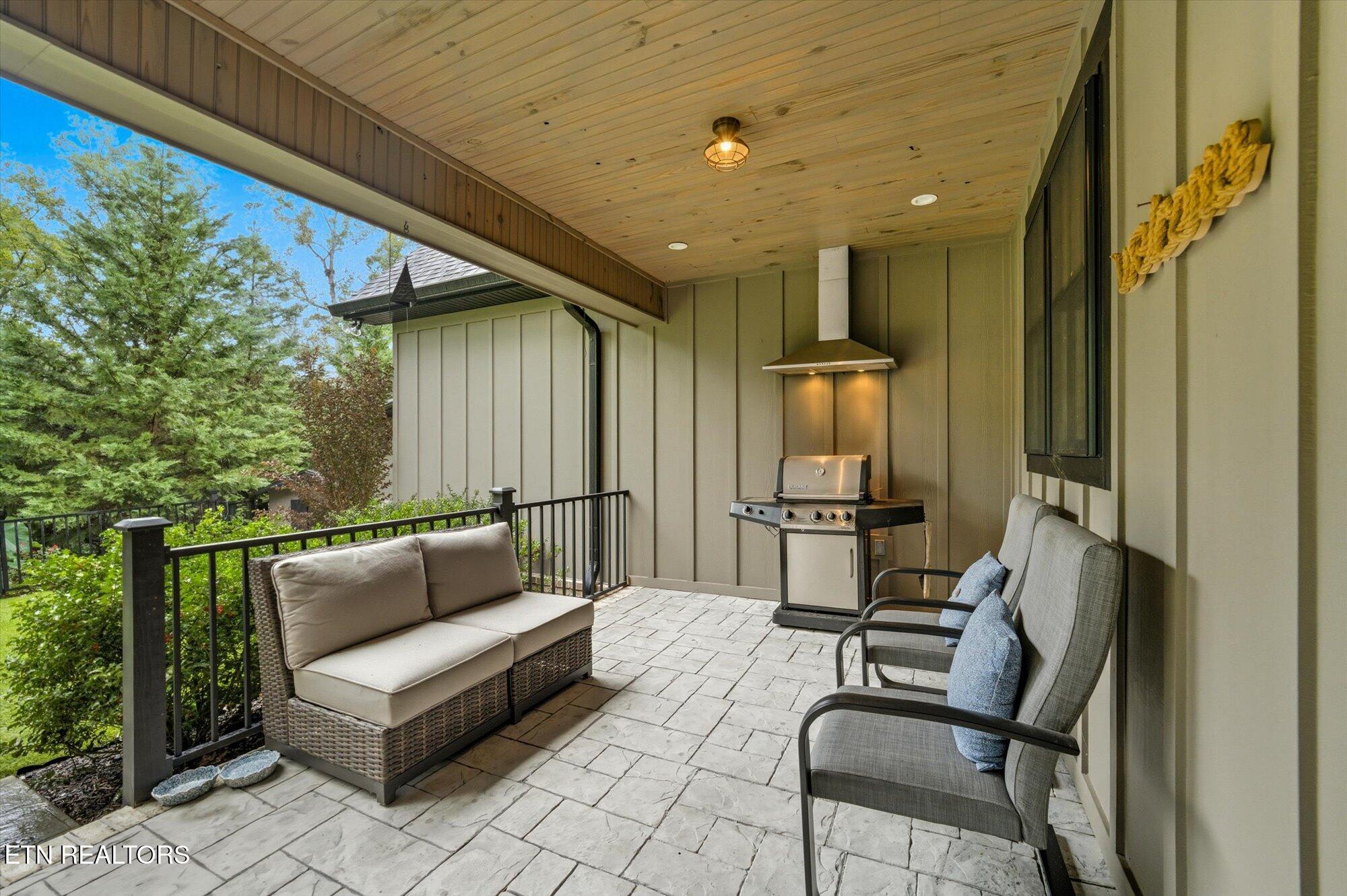 103 Witt Court Clinton TN 37716