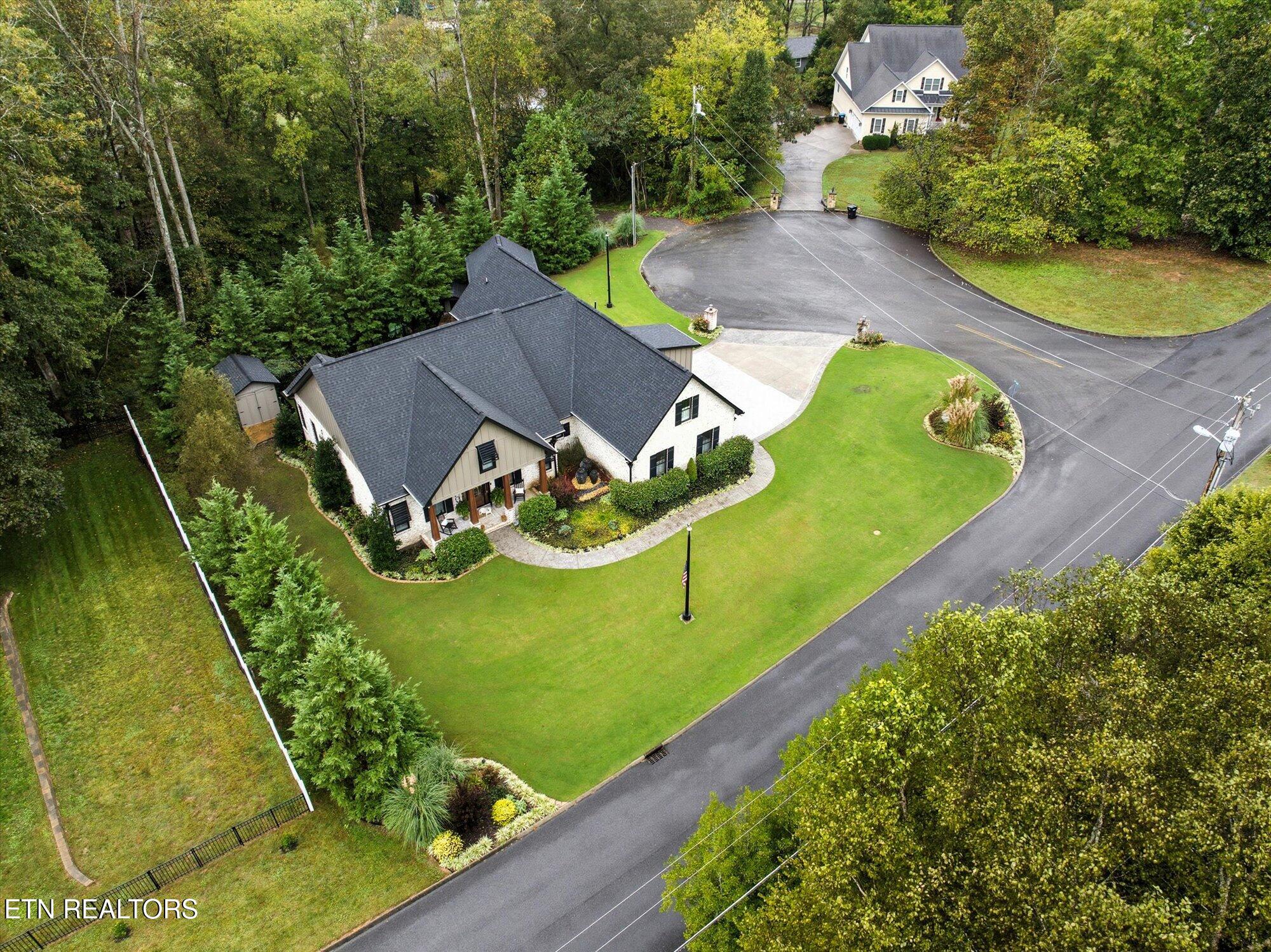 103 Witt Court Clinton TN 37716