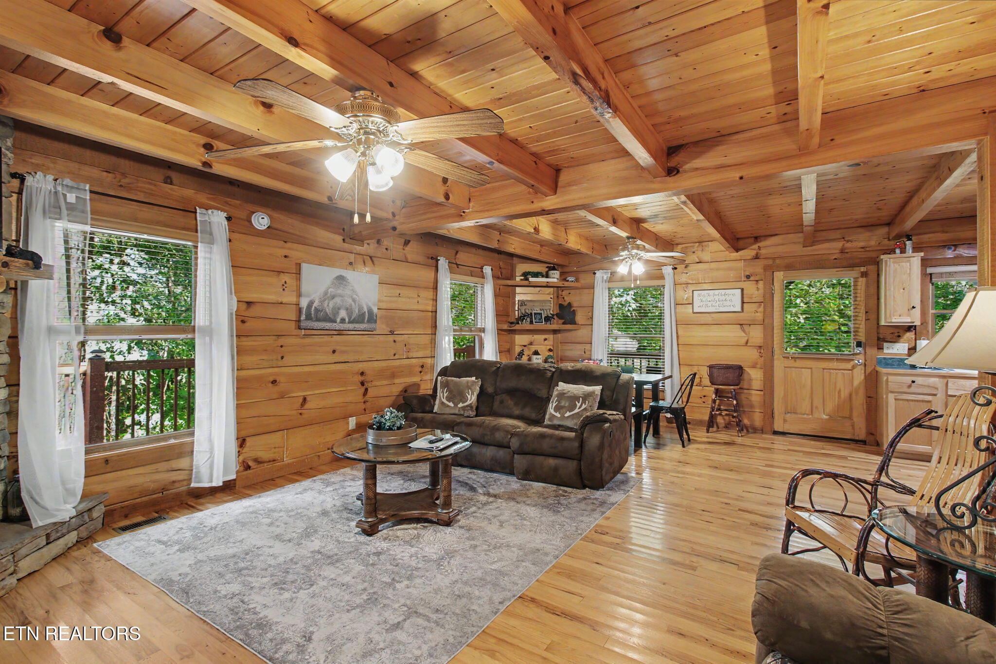 4224 Chamberlain Lane Sevierville TN 37862