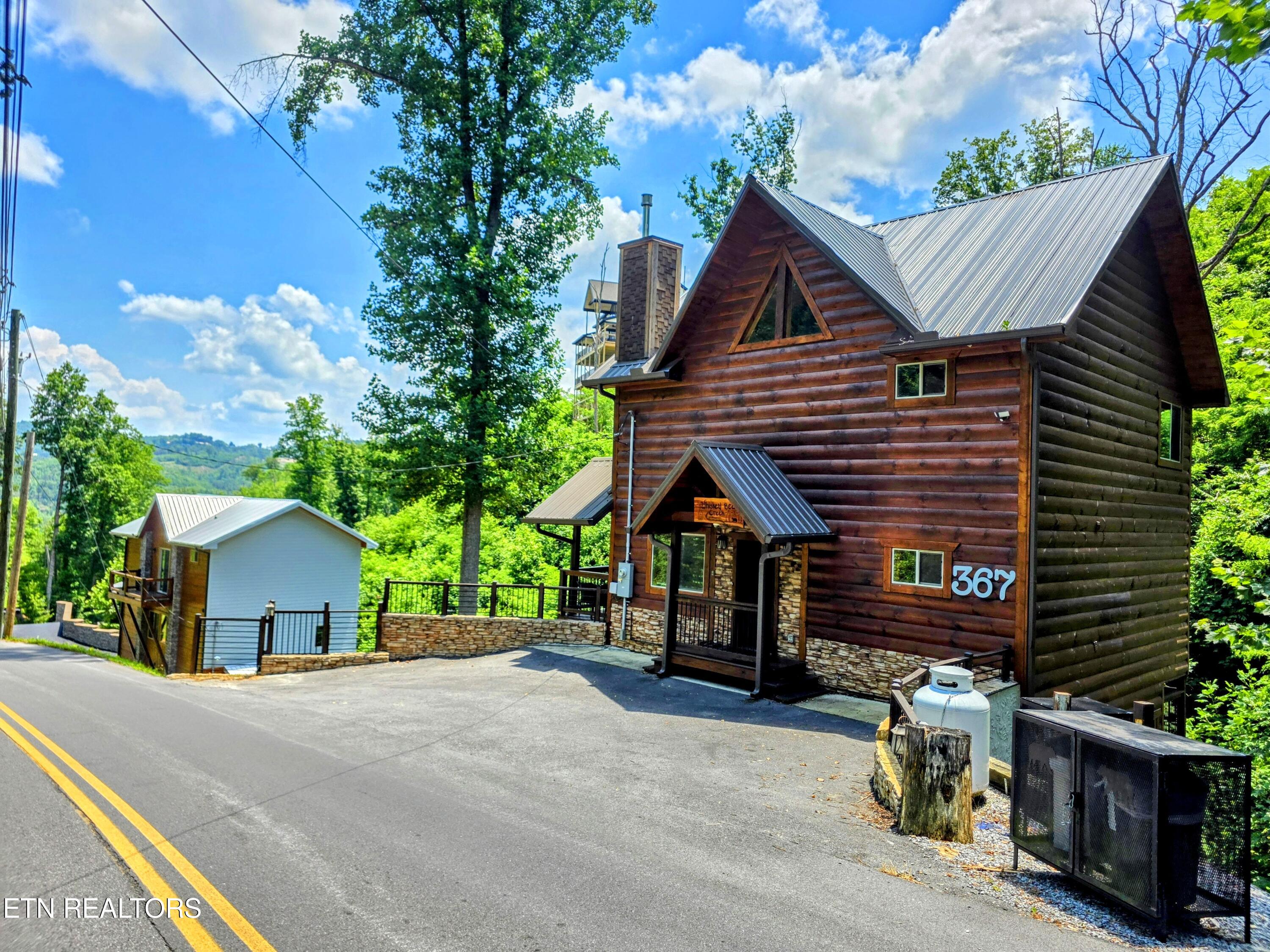 367 Wiley Oakley Drive Gatlinburg TN 37738