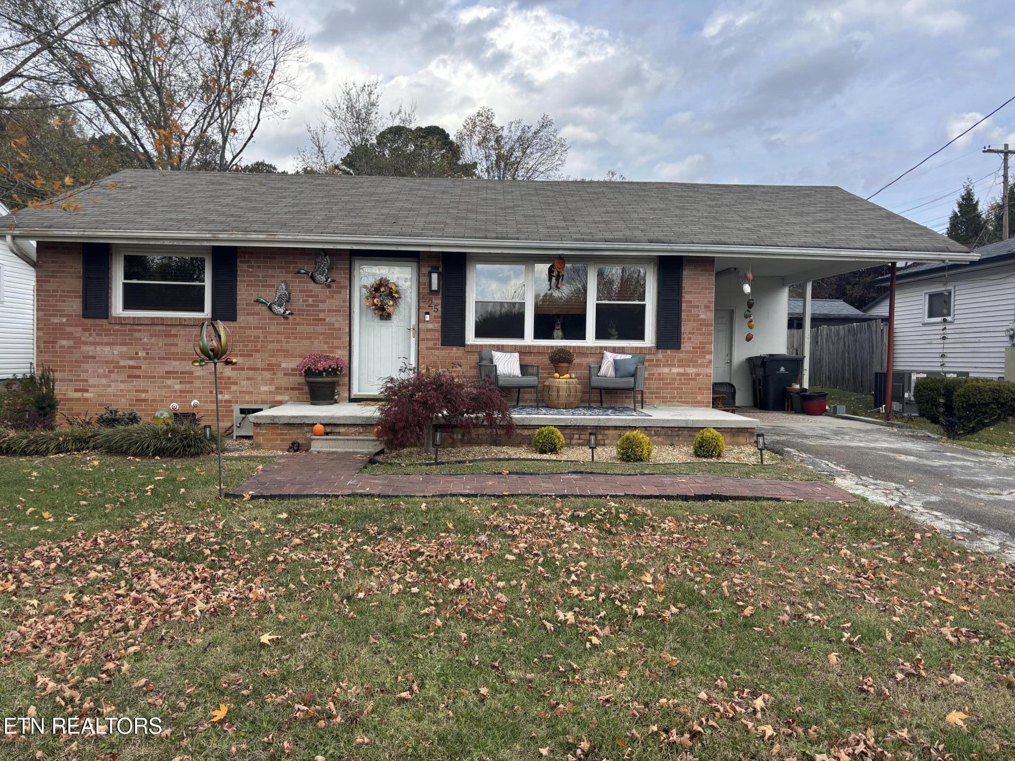 Knoxville TN, 525 Tipton Avenue