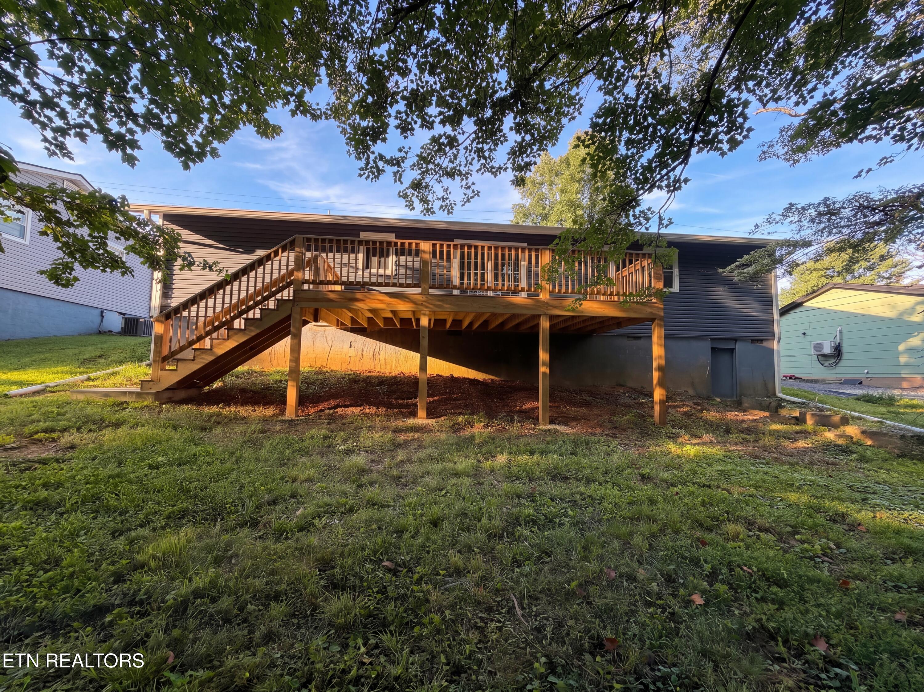 7301 Meadowbrook Circle Knoxville TN 37918