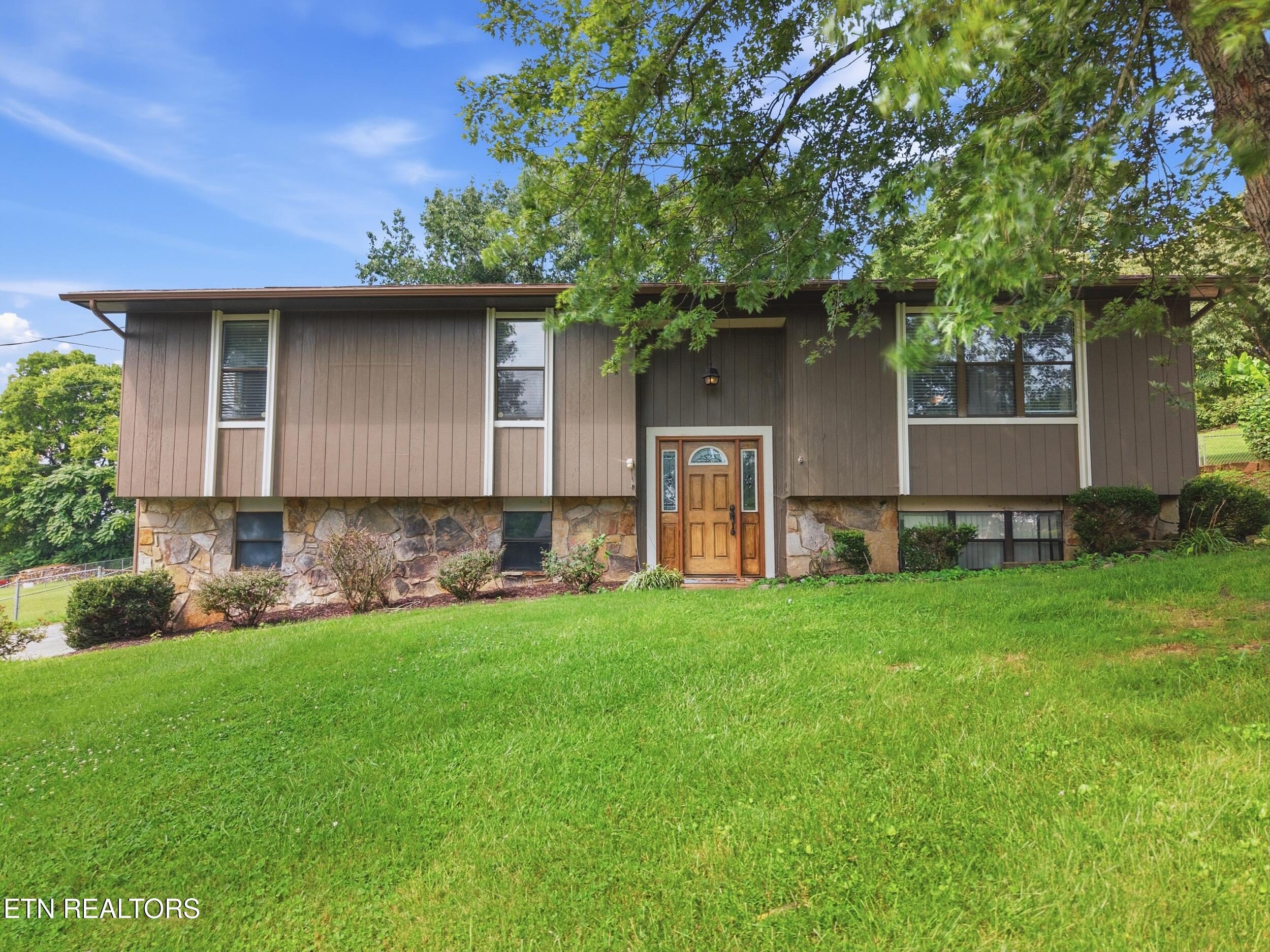 7813 Cedarcrest Road Knoxville TN 37938