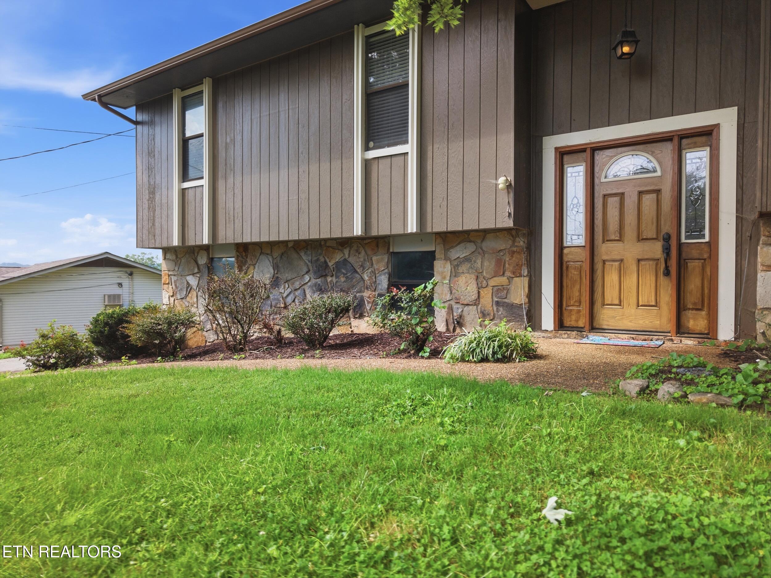 7813 Cedarcrest Road Knoxville TN 37938