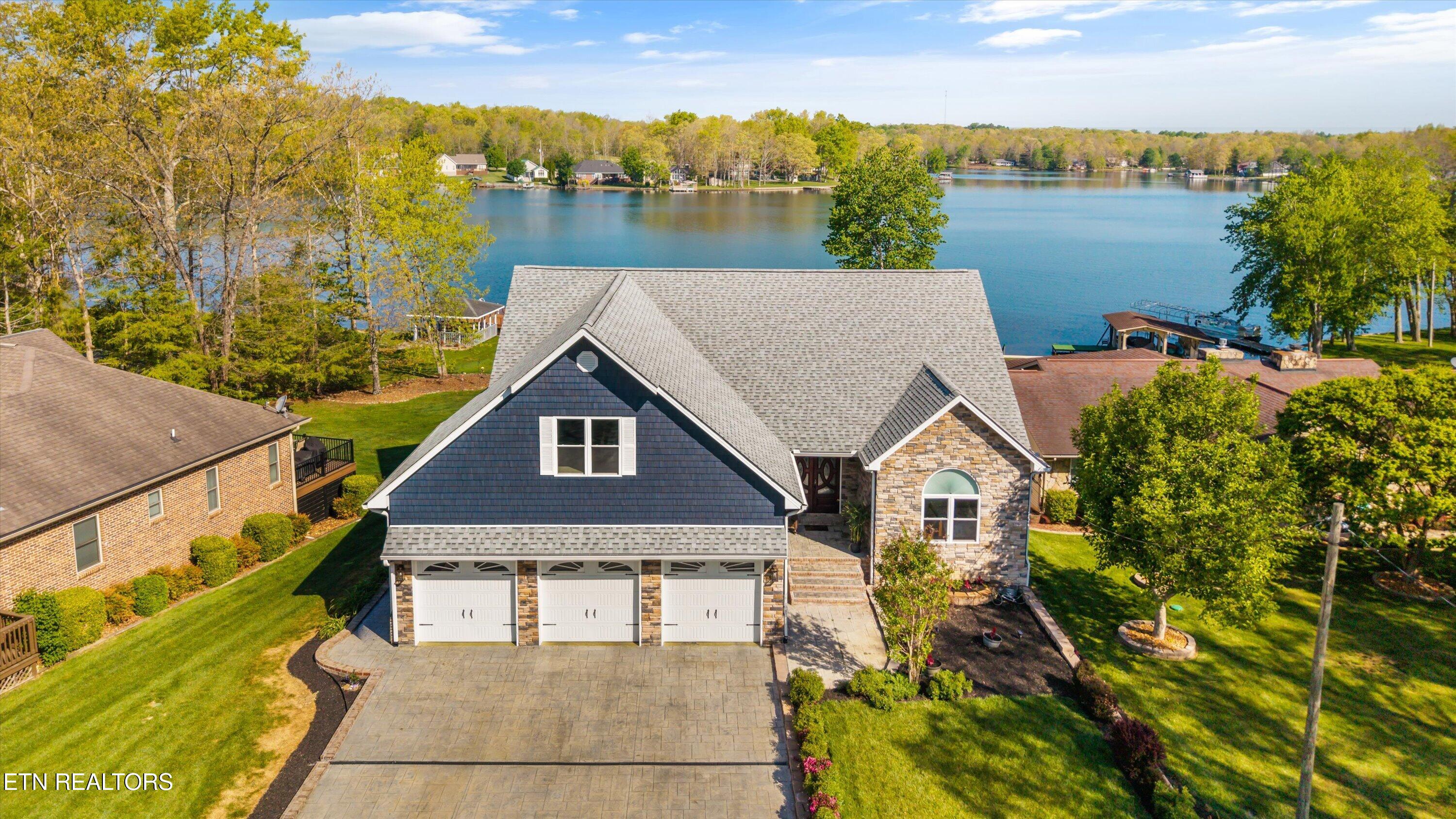 1118 Hileah Drive Crossville TN 38572