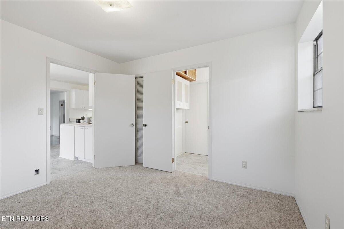 425 Laurel Lake Circle Madisonville TN 37354