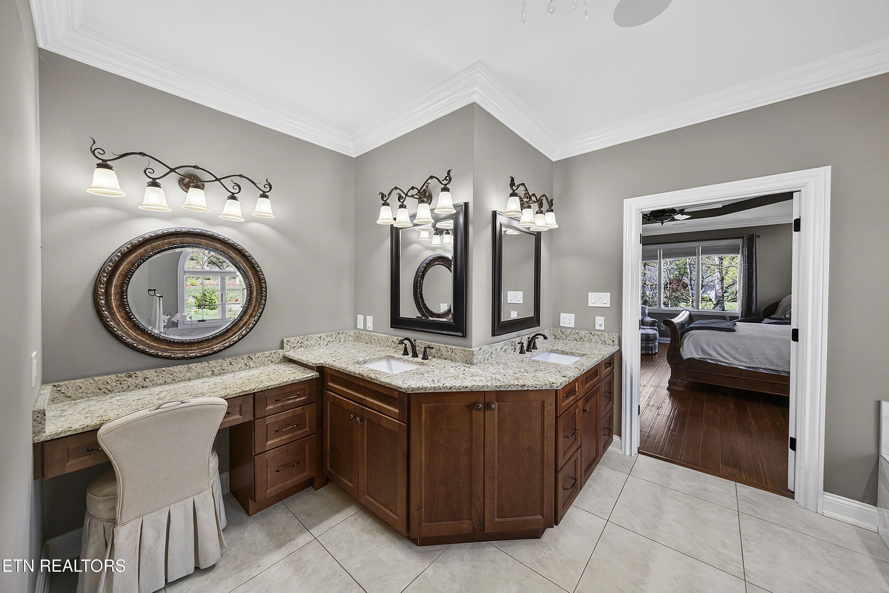 301 Oak Chase Boulevard Lenoir City TN 37772