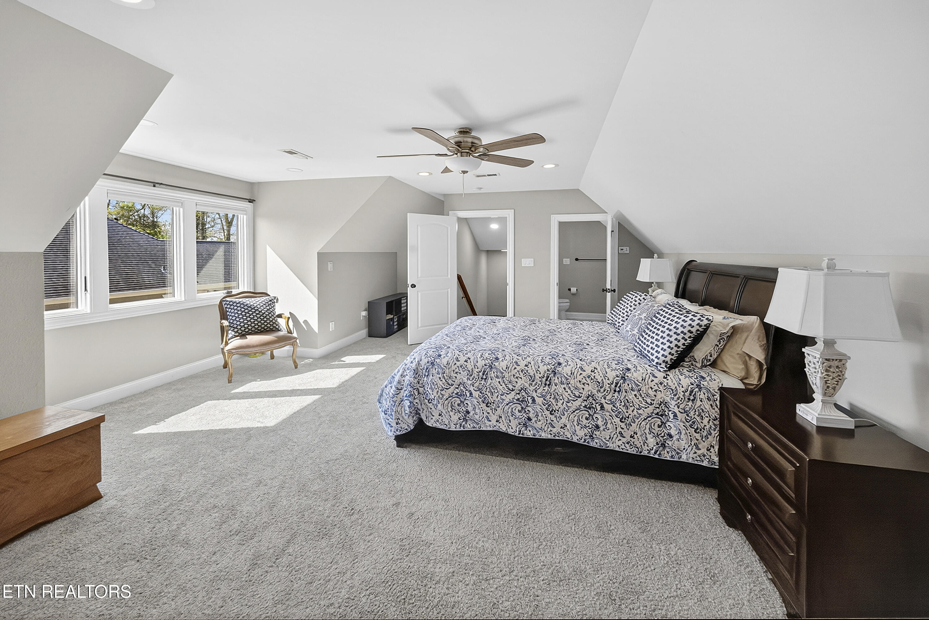 301 Oak Chase Boulevard Lenoir City TN 37772
