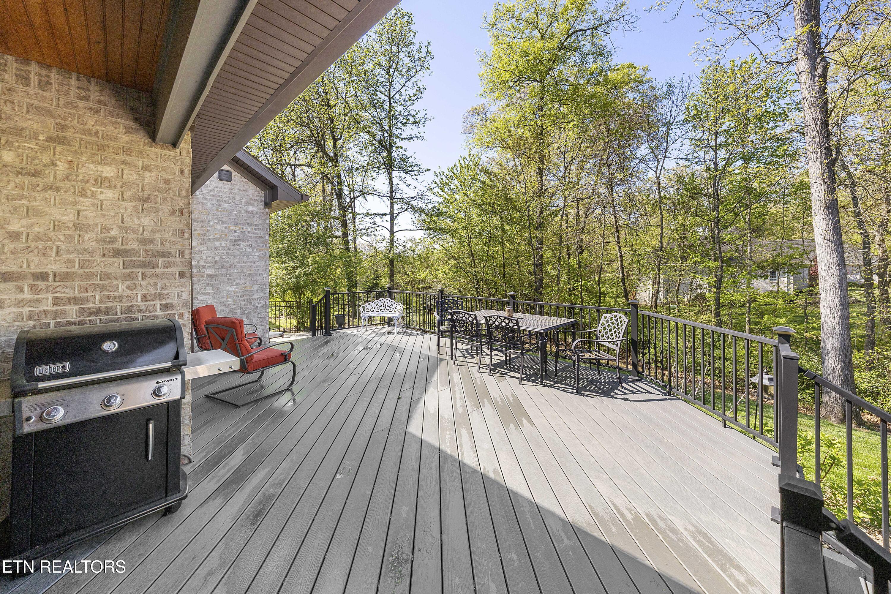 301 Oak Chase Boulevard Lenoir City TN 37772