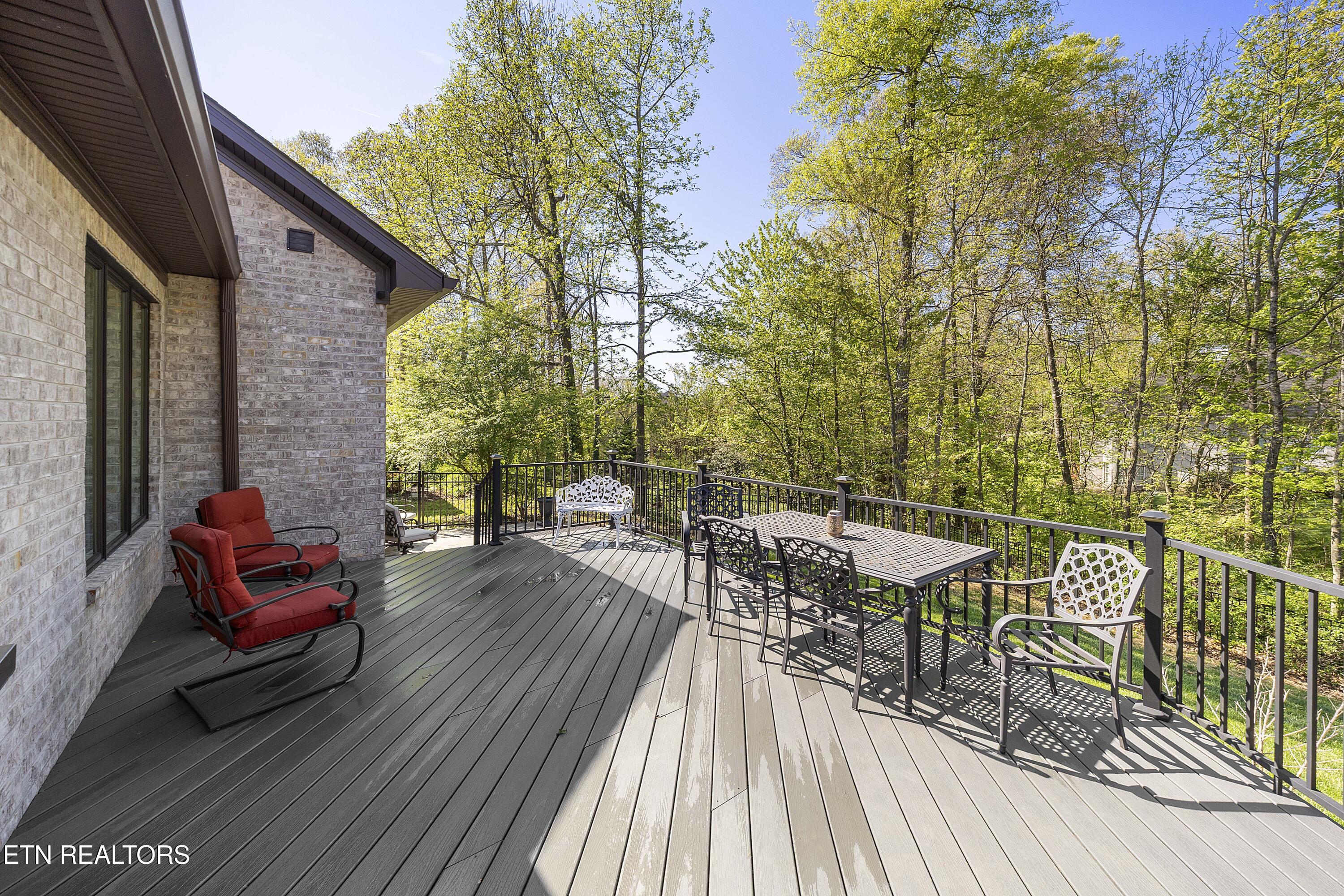 301 Oak Chase Boulevard Lenoir City TN 37772