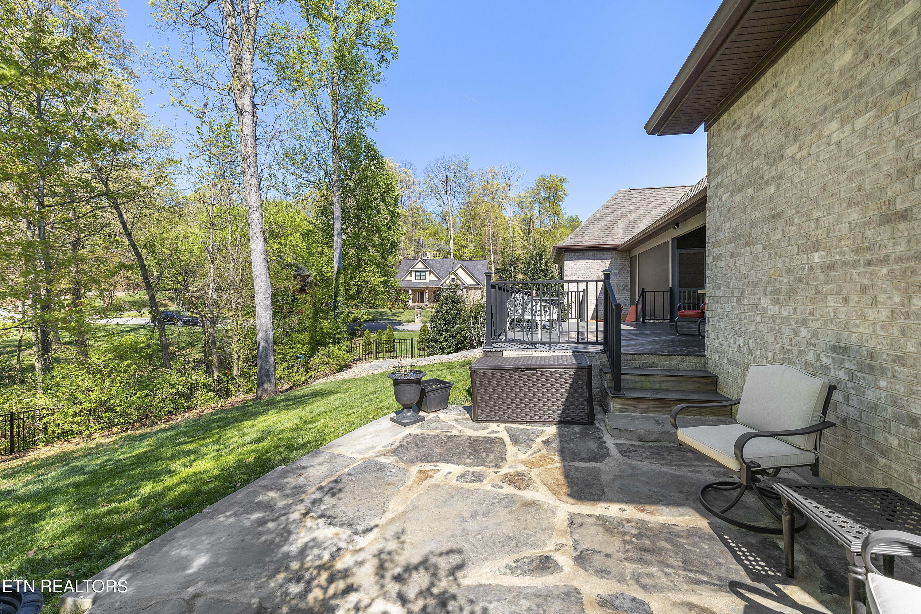 301 Oak Chase Boulevard Lenoir City TN 37772