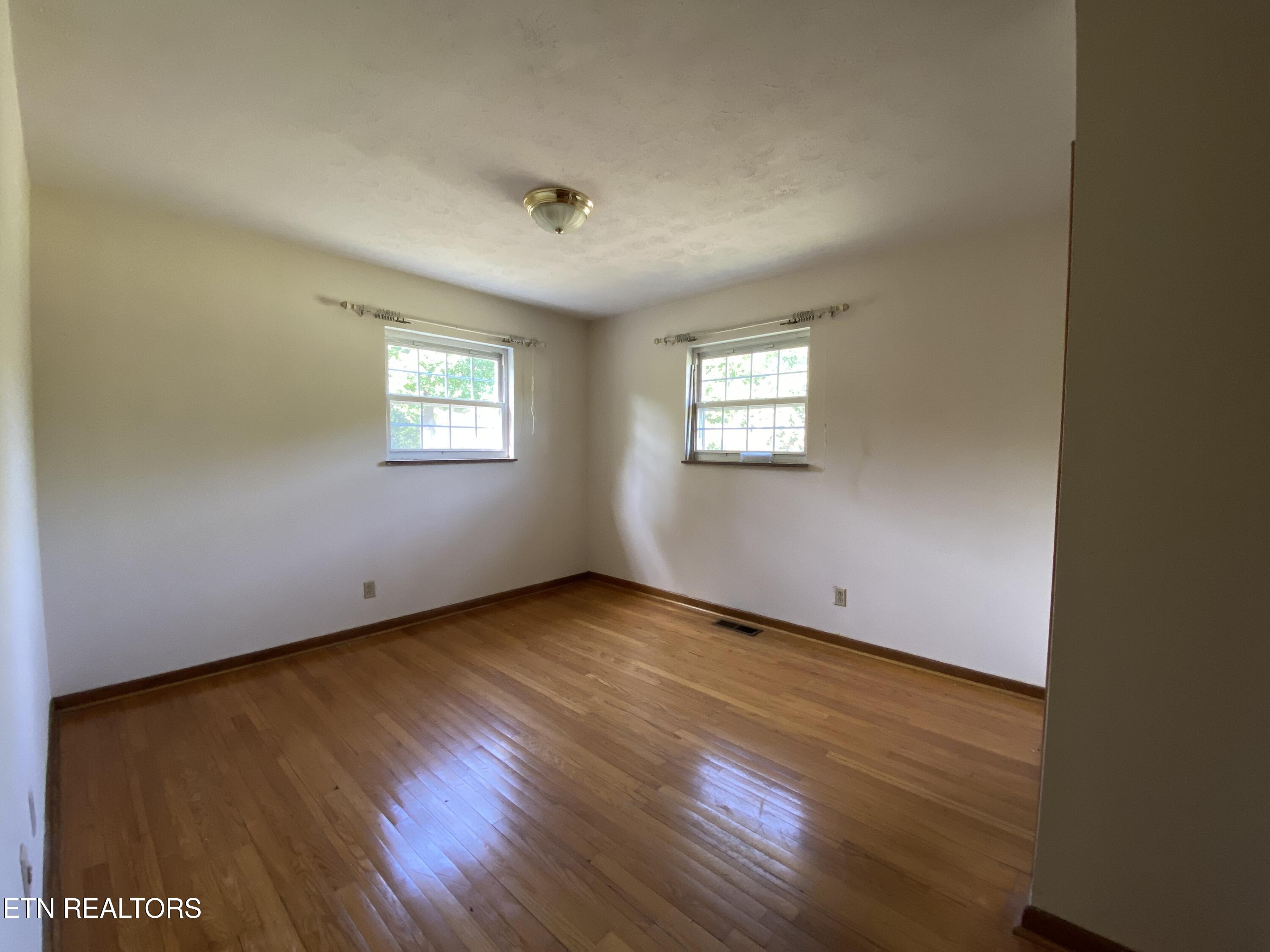 415 Barberry Drive Knoxville TN 37912
